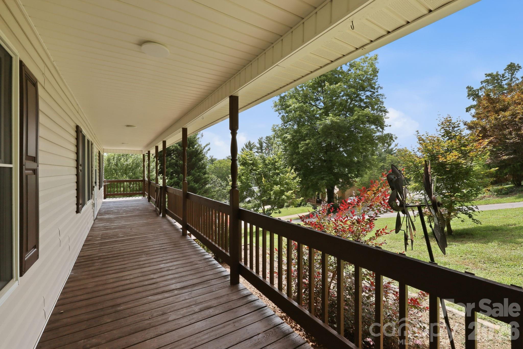 16 Westwood Drive Property Photo 37