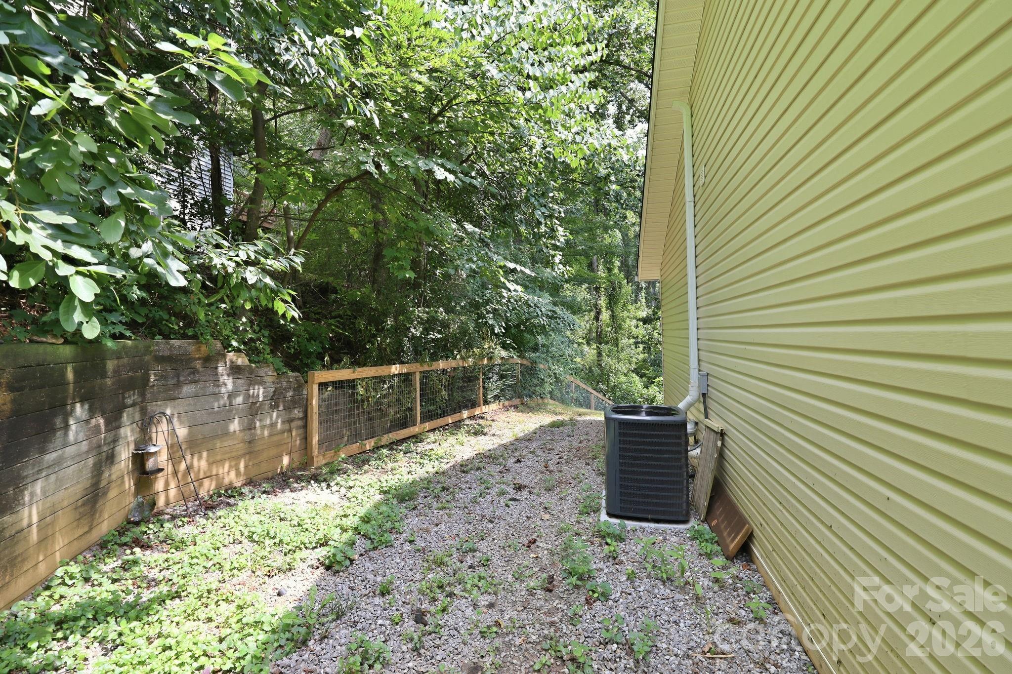 16 Westwood Drive Property Photo 38
