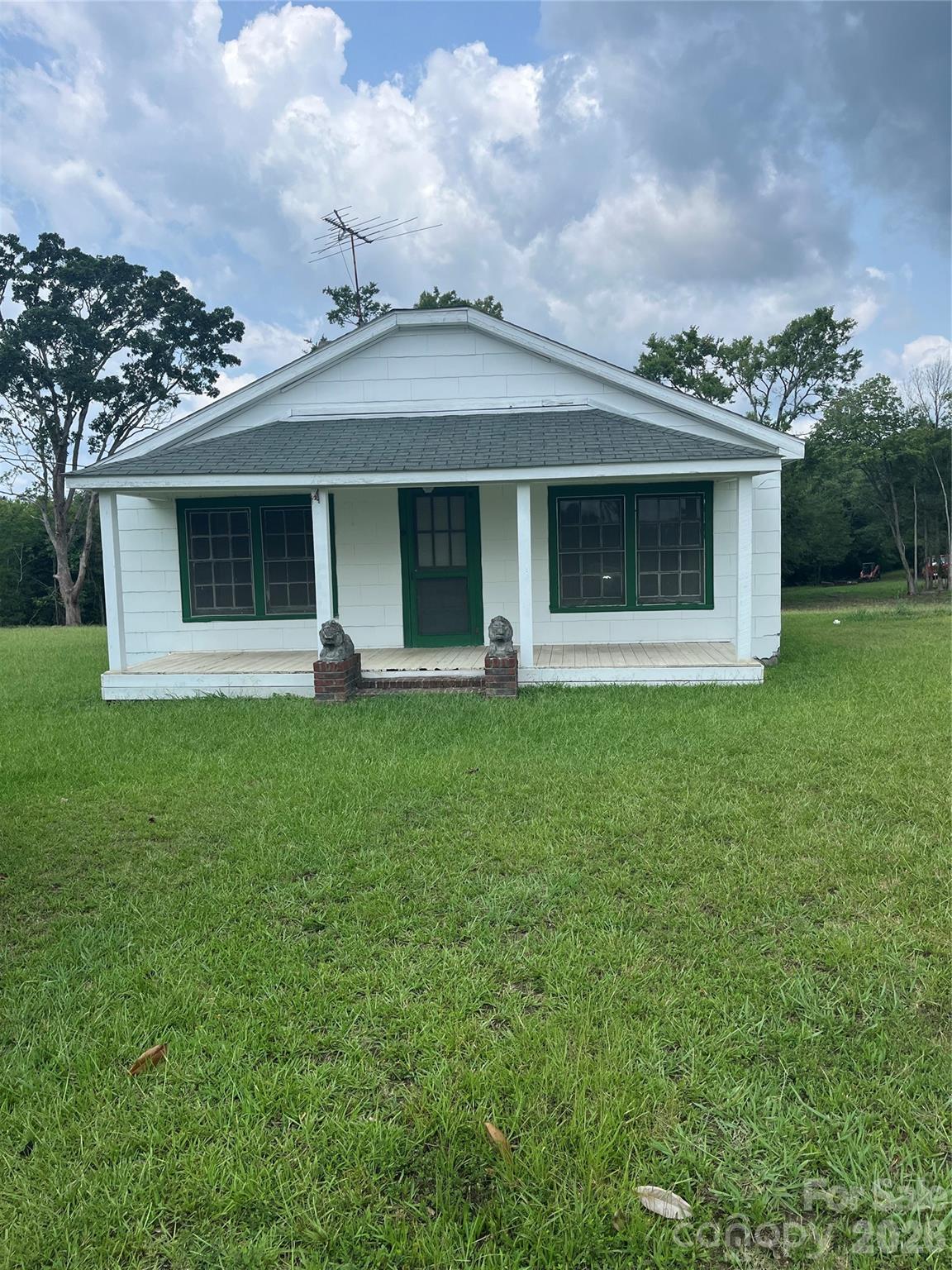 831 S Beersheba Road Property Photo 4