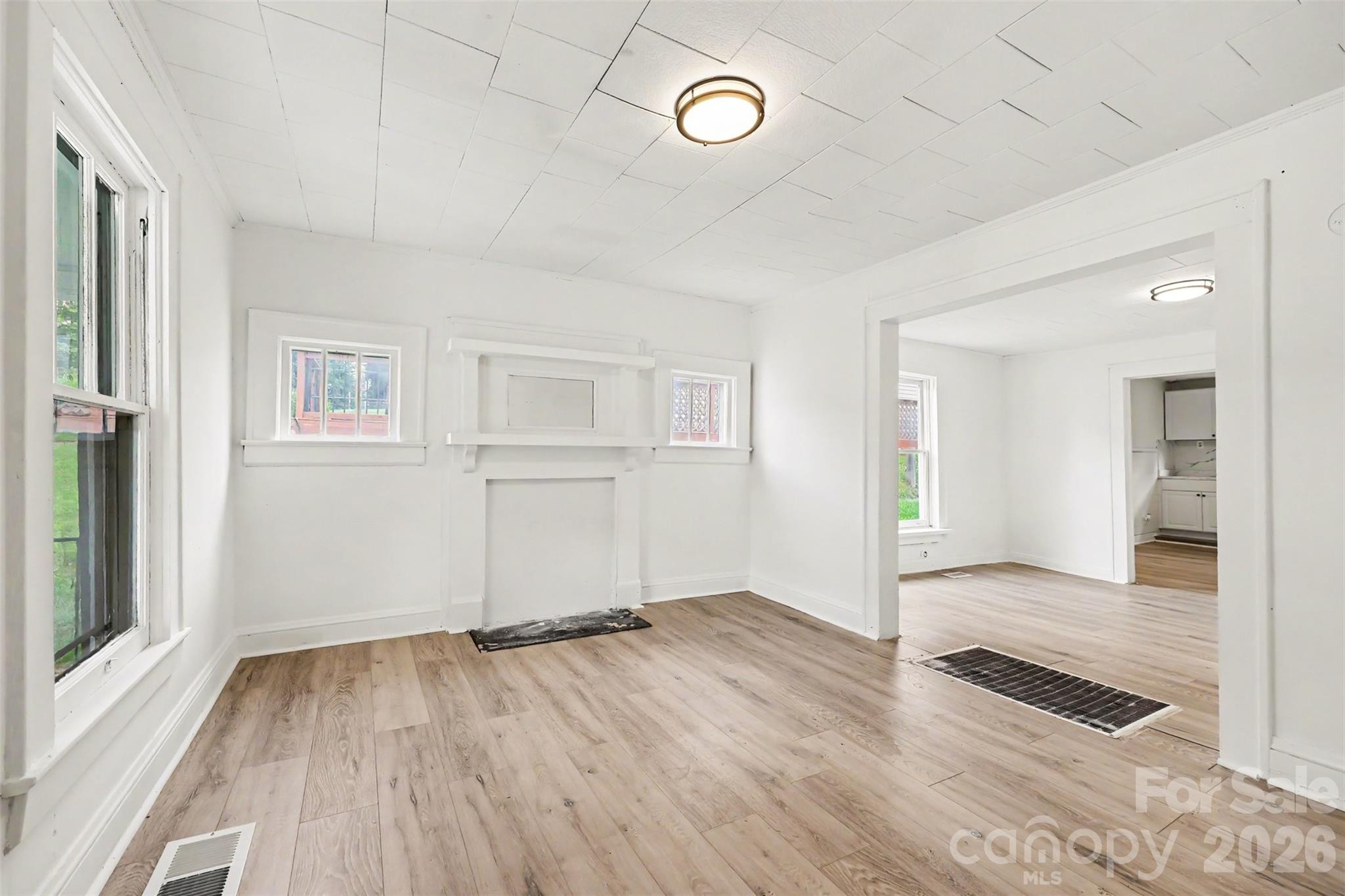 1306 Forrest Street Property Photo 10