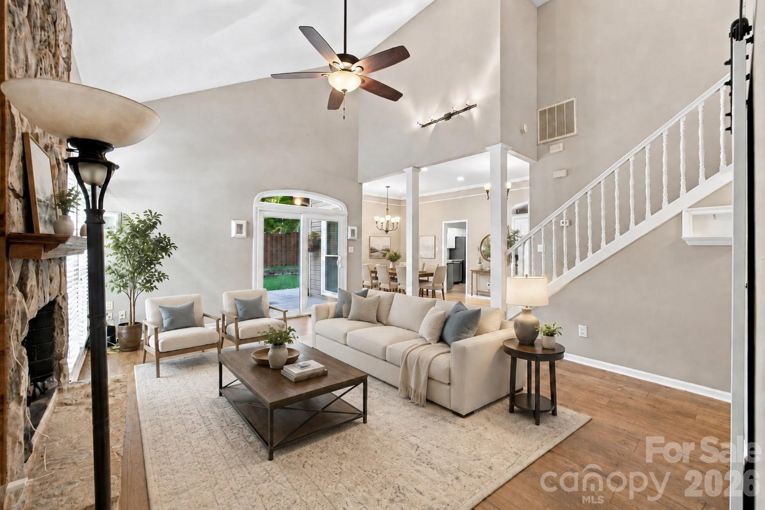 7134 Forest Hills Drive Property Photo 6