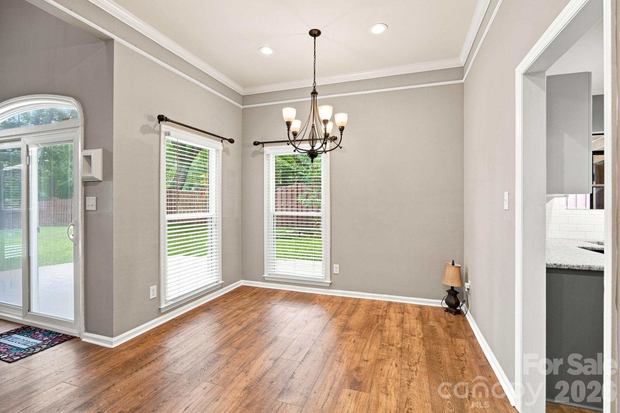 7134 Forest Hills Drive Property Photo 24