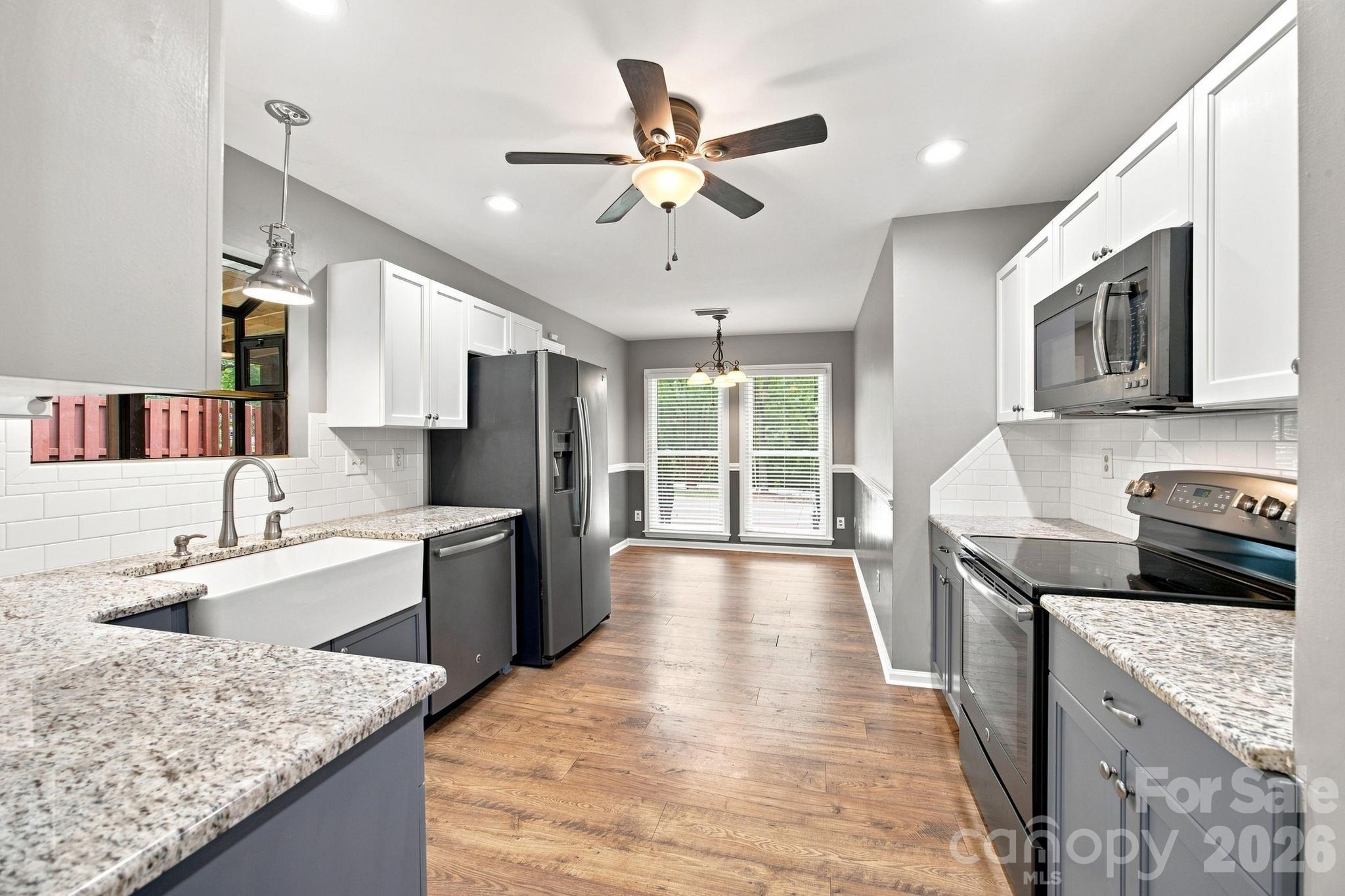 7134 Forest Hills Drive Property Photo 25
