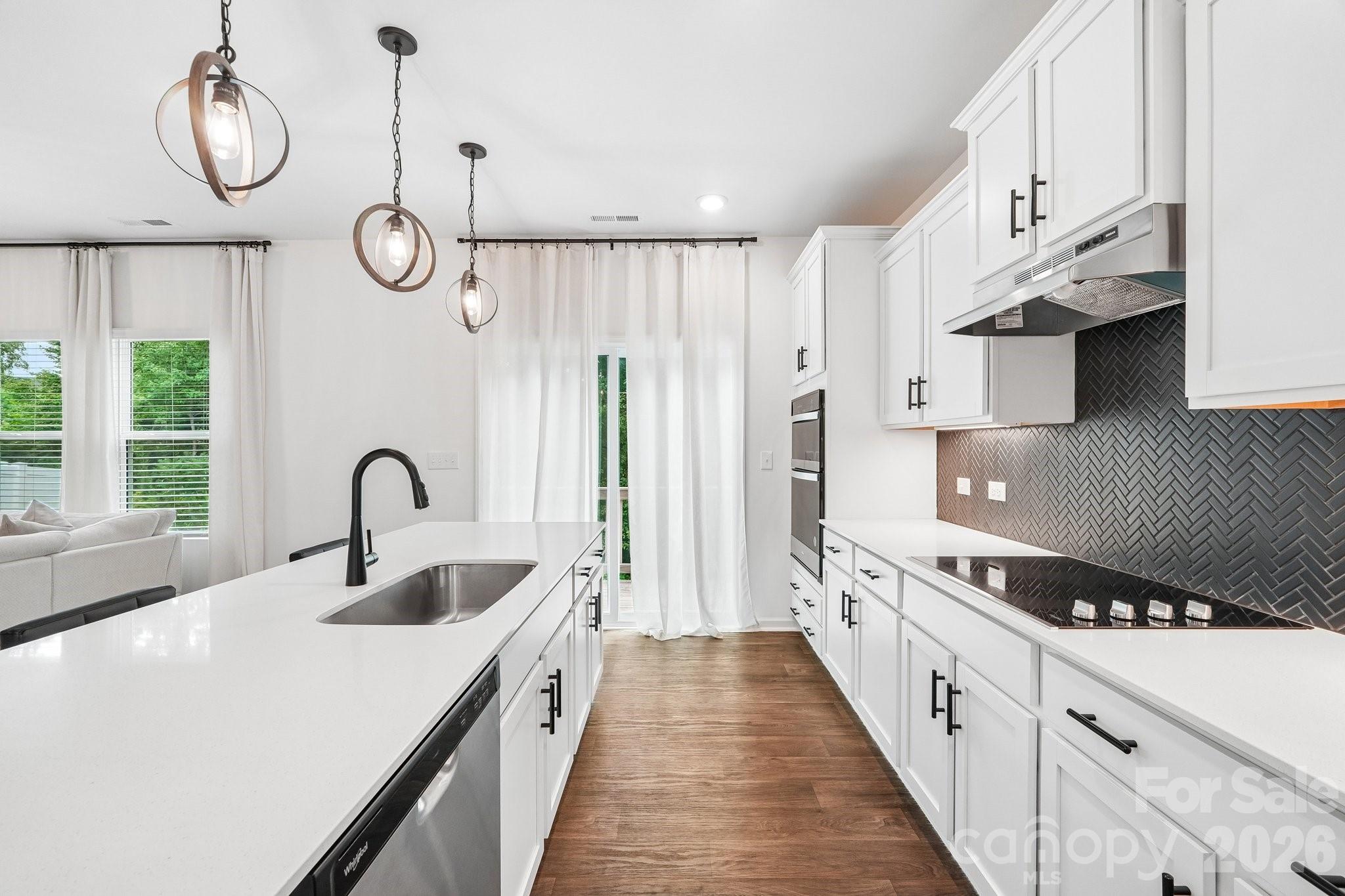 329 Wildmore Way Property Photo 13