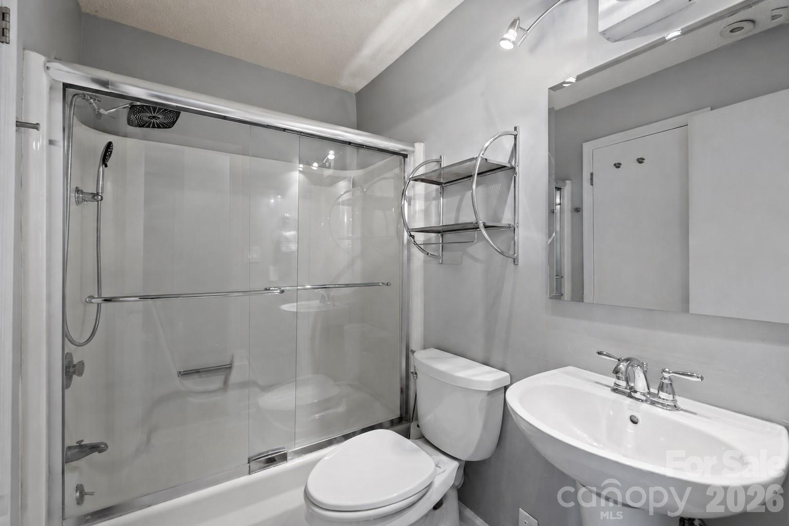 9067 Tulagi Court Property Photo 19