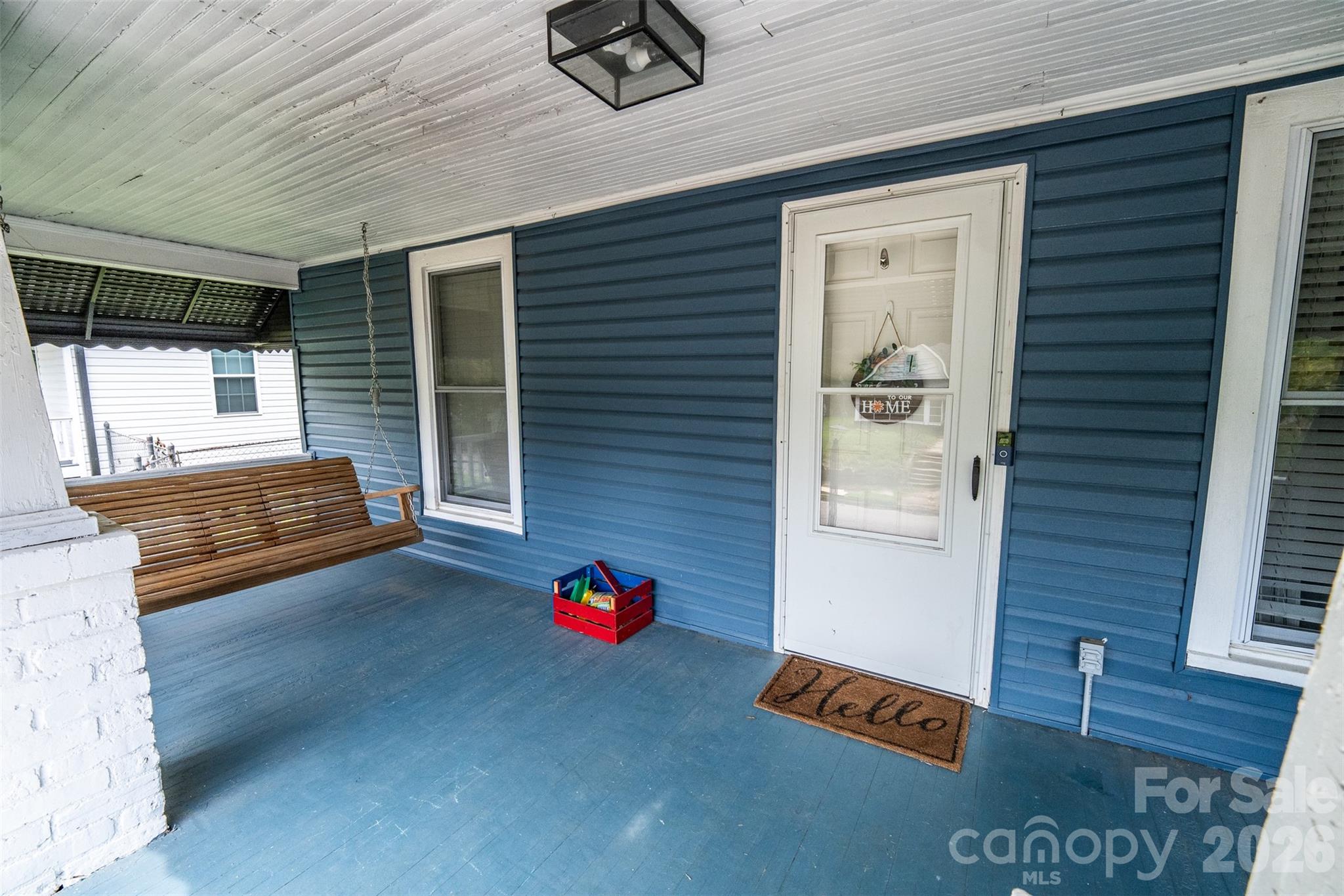 702 5th Street Property Photo 5