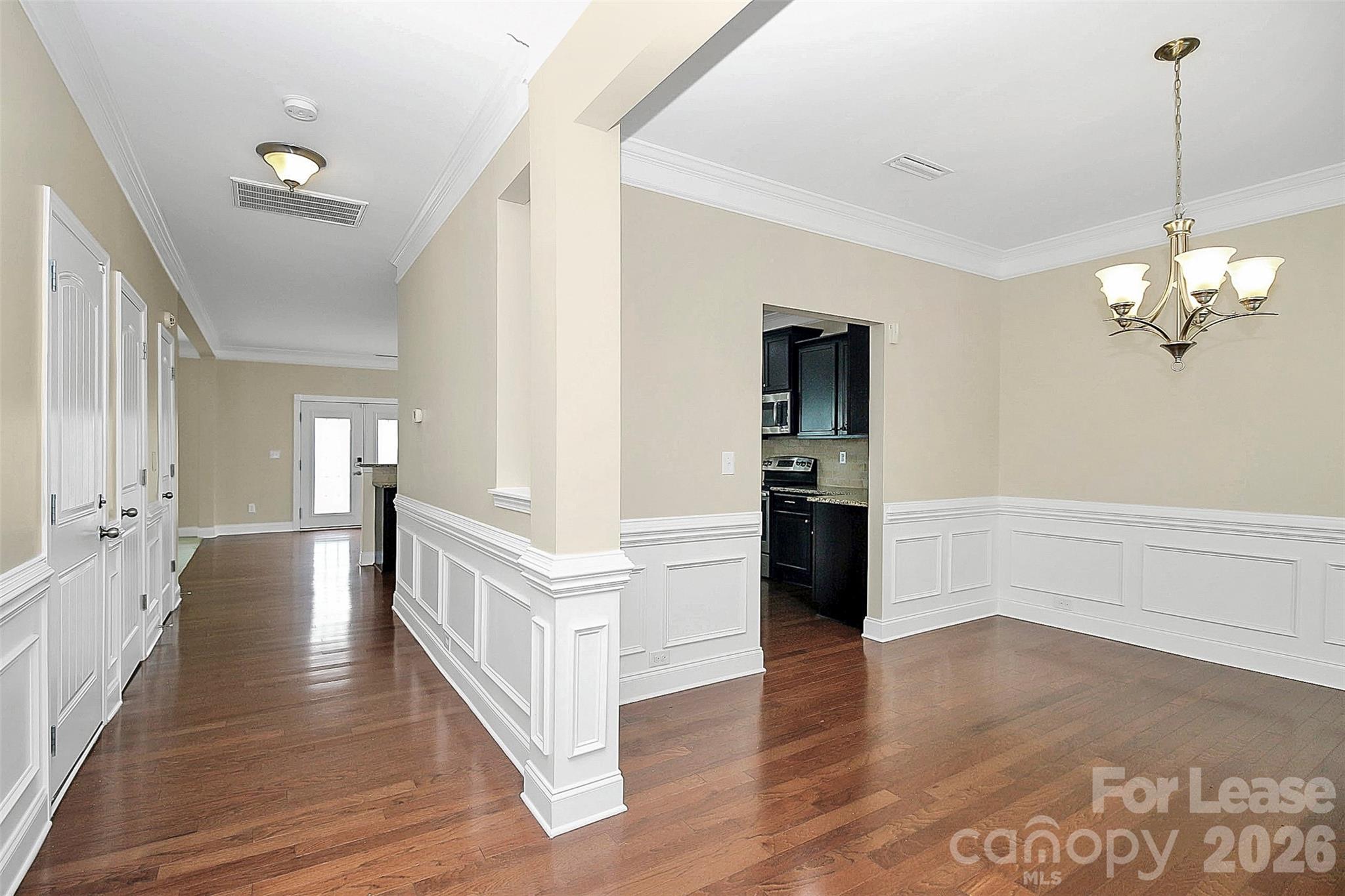 13523 Morgan Lee Avenue Property Photo 5