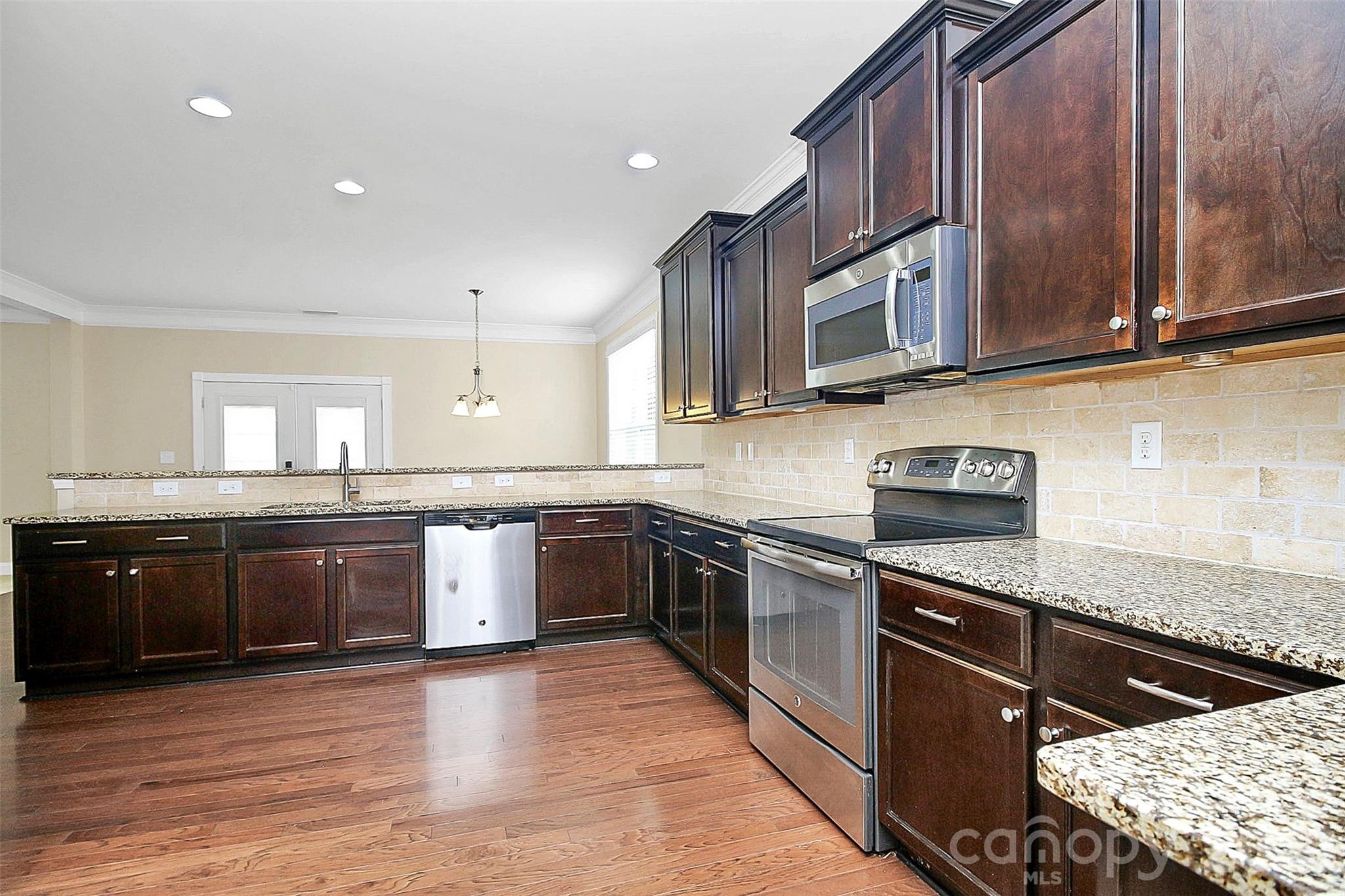 13523 Morgan Lee Avenue Property Photo 8