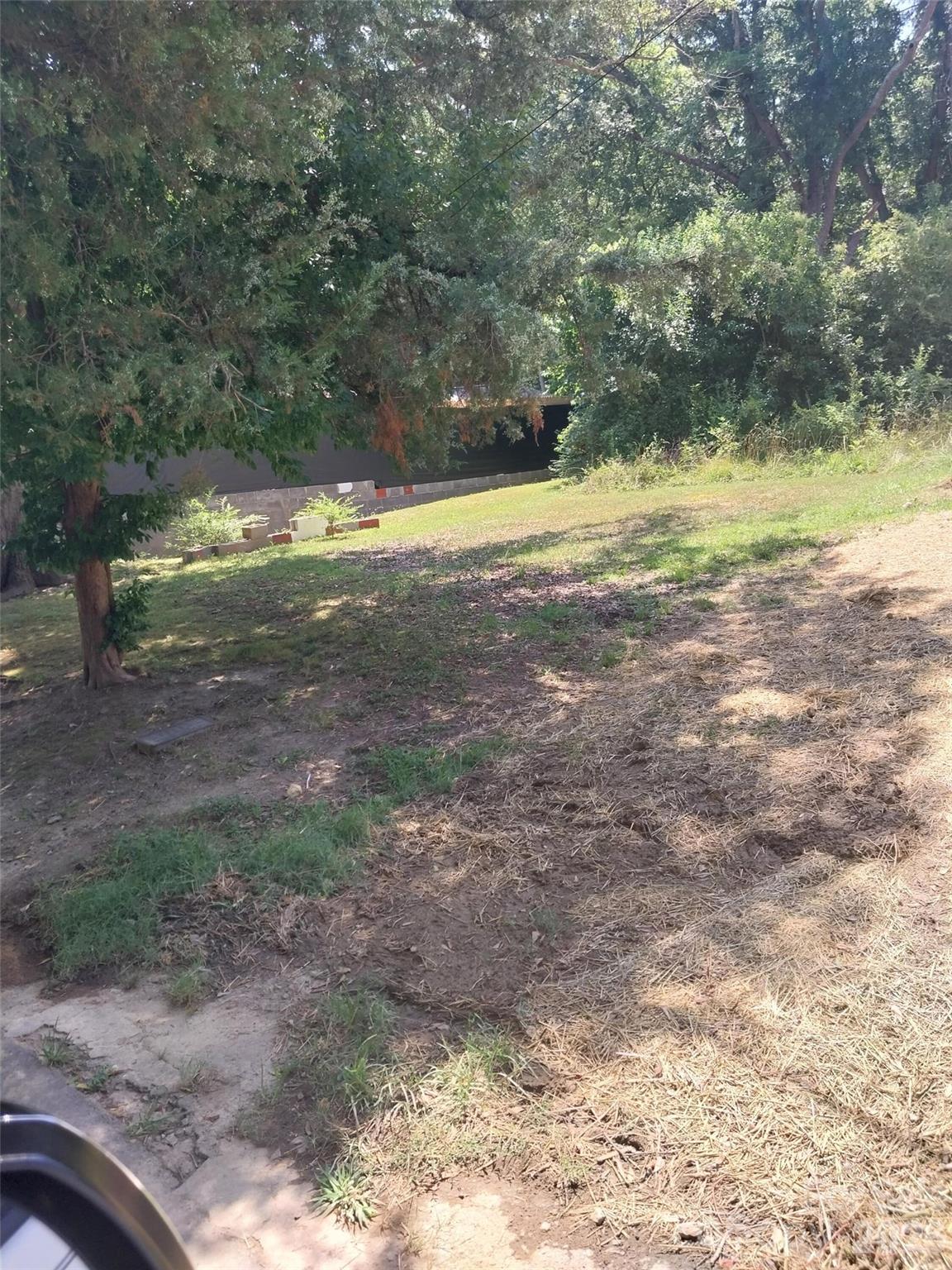 705 E Dunlap Street Property Photo 1