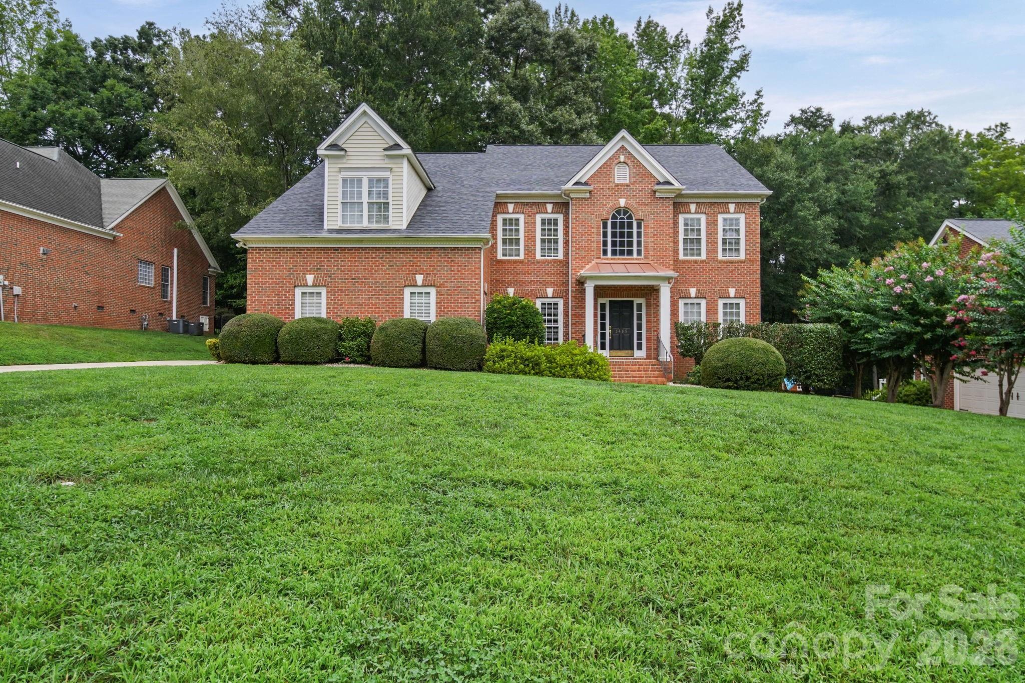 3489 Fieldstone Drive Property Photo 2
