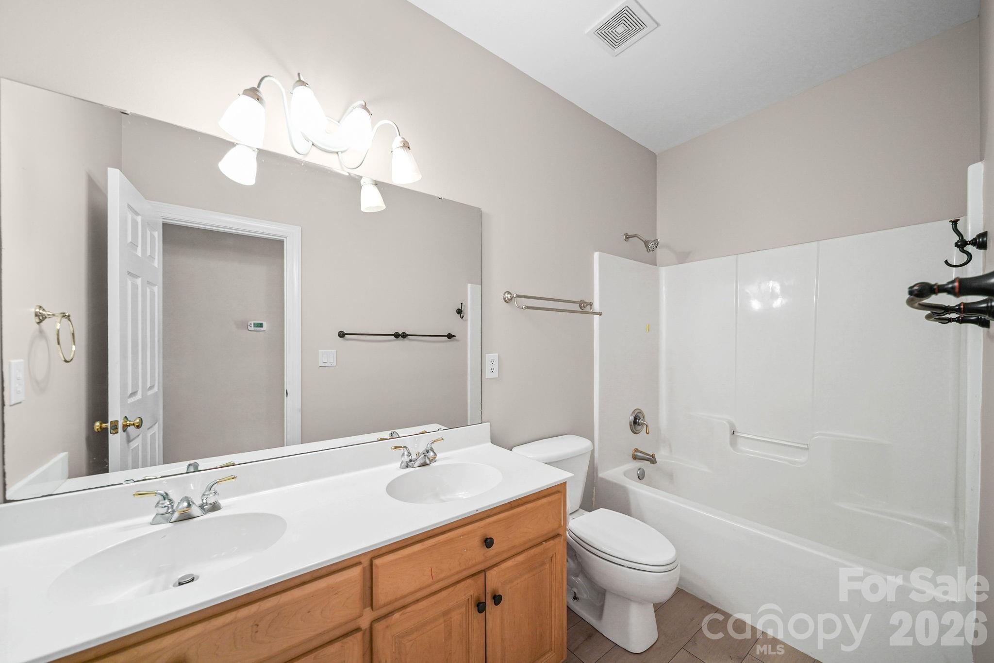 3489 Fieldstone Drive Property Photo 25