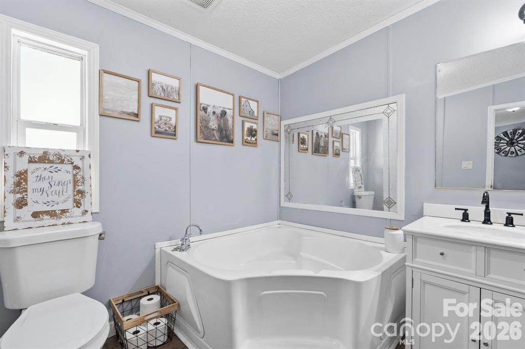 122 Fallswood Court Property Photo 20