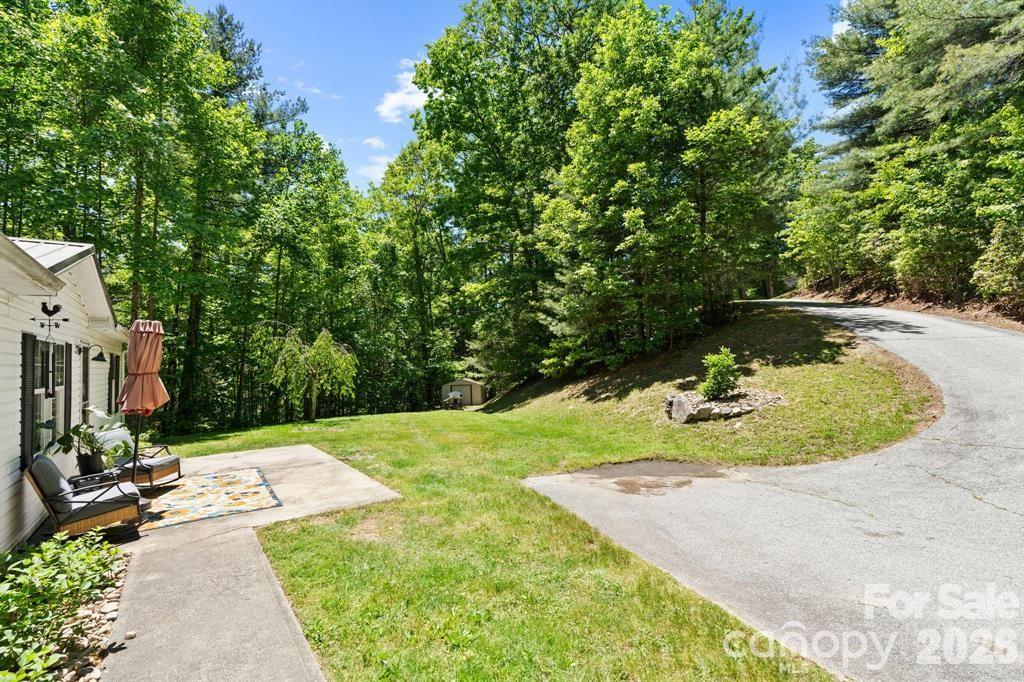 122 Fallswood Court Property Photo 28