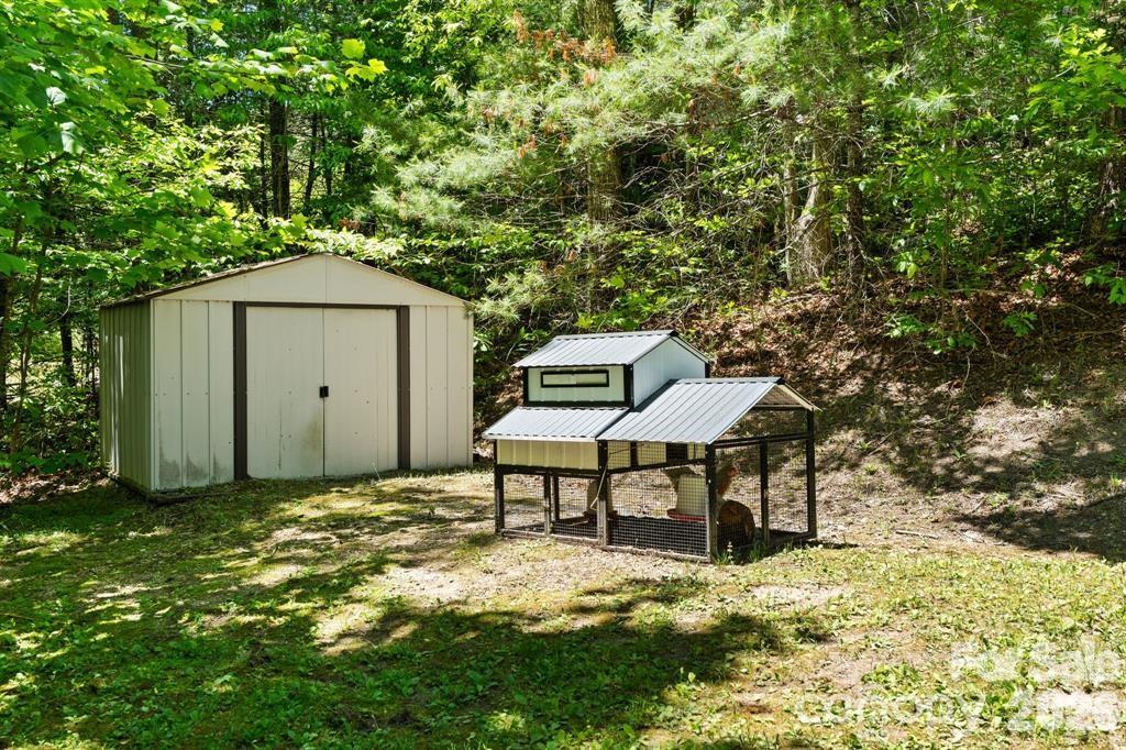 122 Fallswood Court Property Photo 30