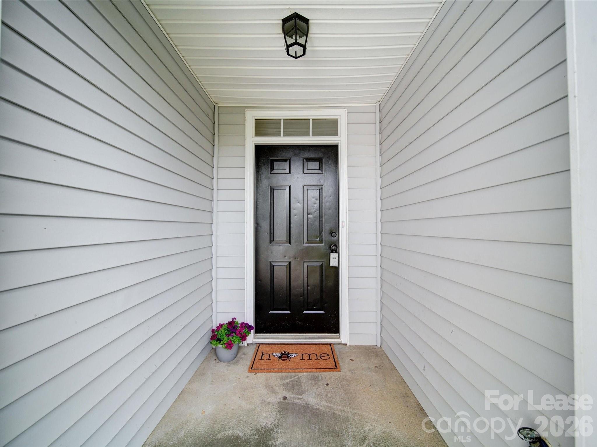3702 Cardinal Bluff Lane Property Photo 4