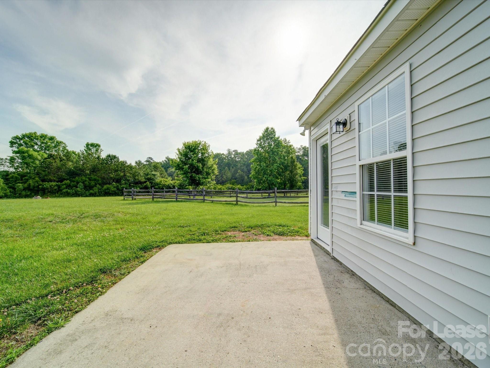 3702 Cardinal Bluff Lane Property Photo 40