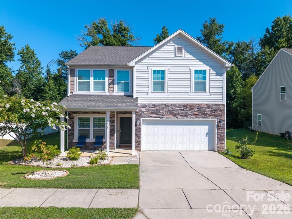 2628 Courtland Drive Property Photo 1