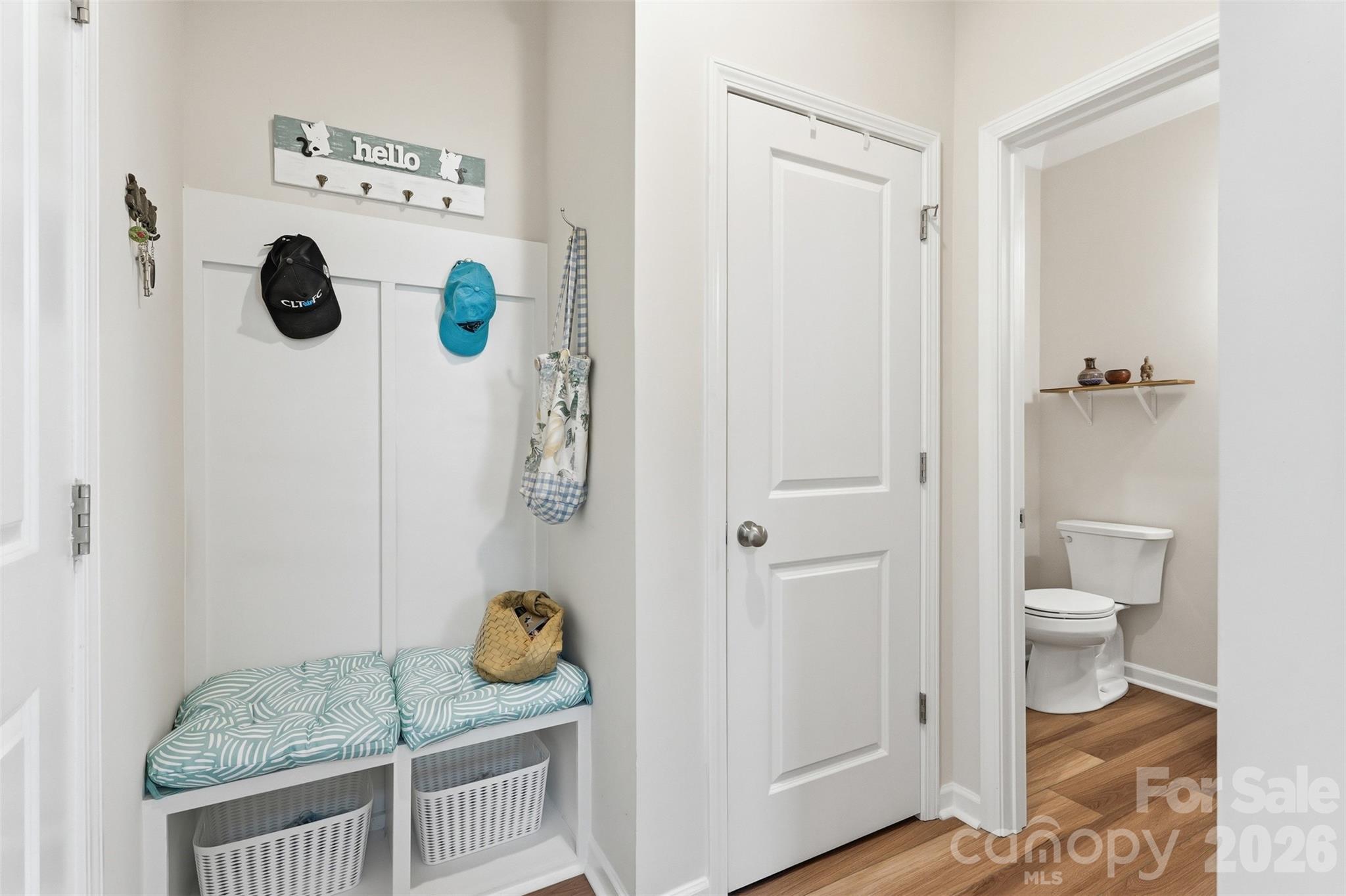 5930 Mantle Way Property Photo 13