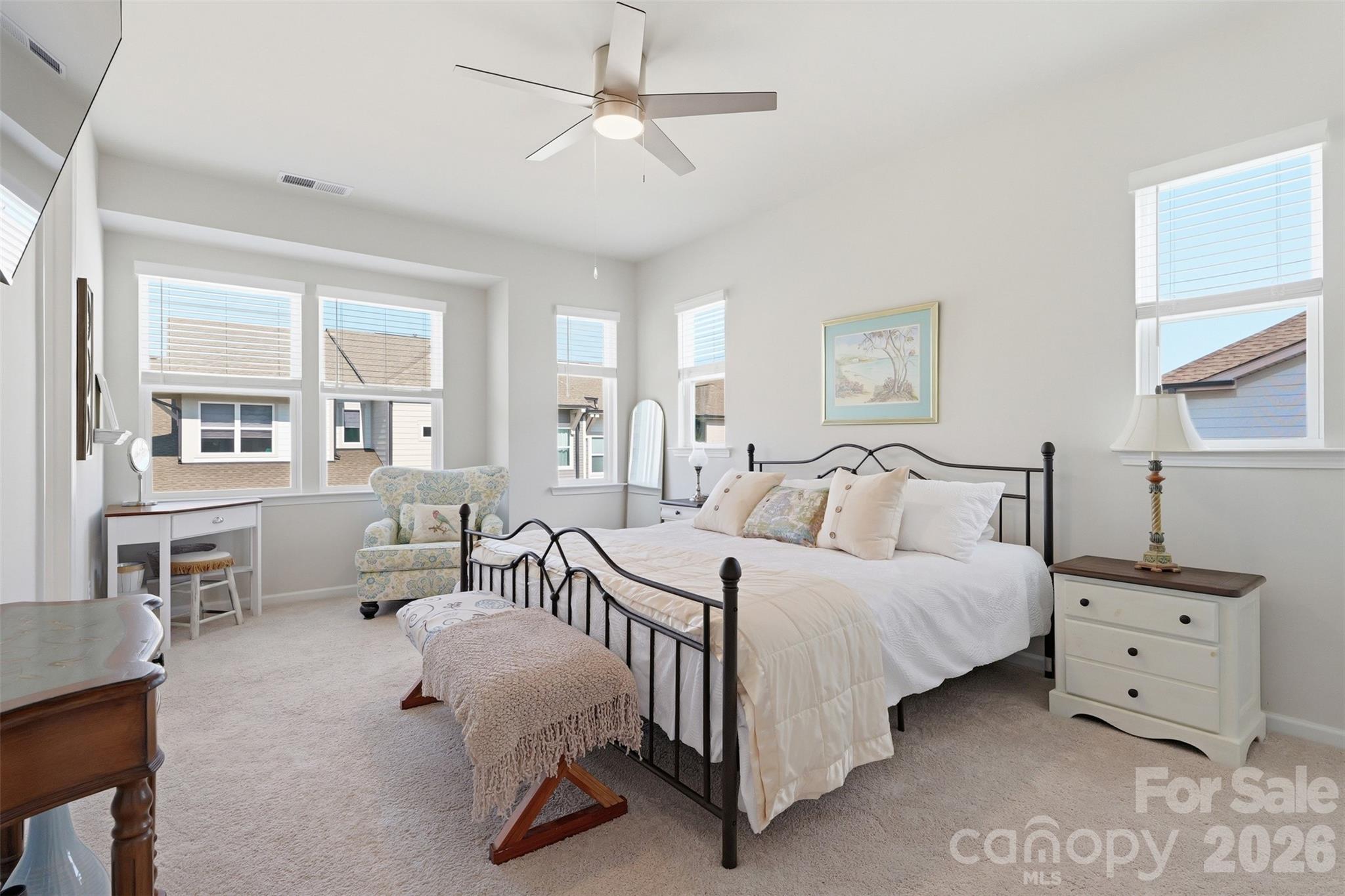 5930 Mantle Way Property Photo 15