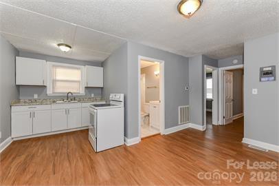 108 Sylvania Avenue 2 Property Photo 5