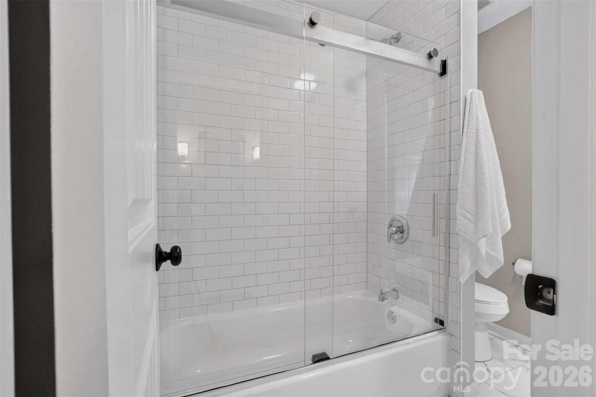 8093 Regent Park Lane Property Photo 18