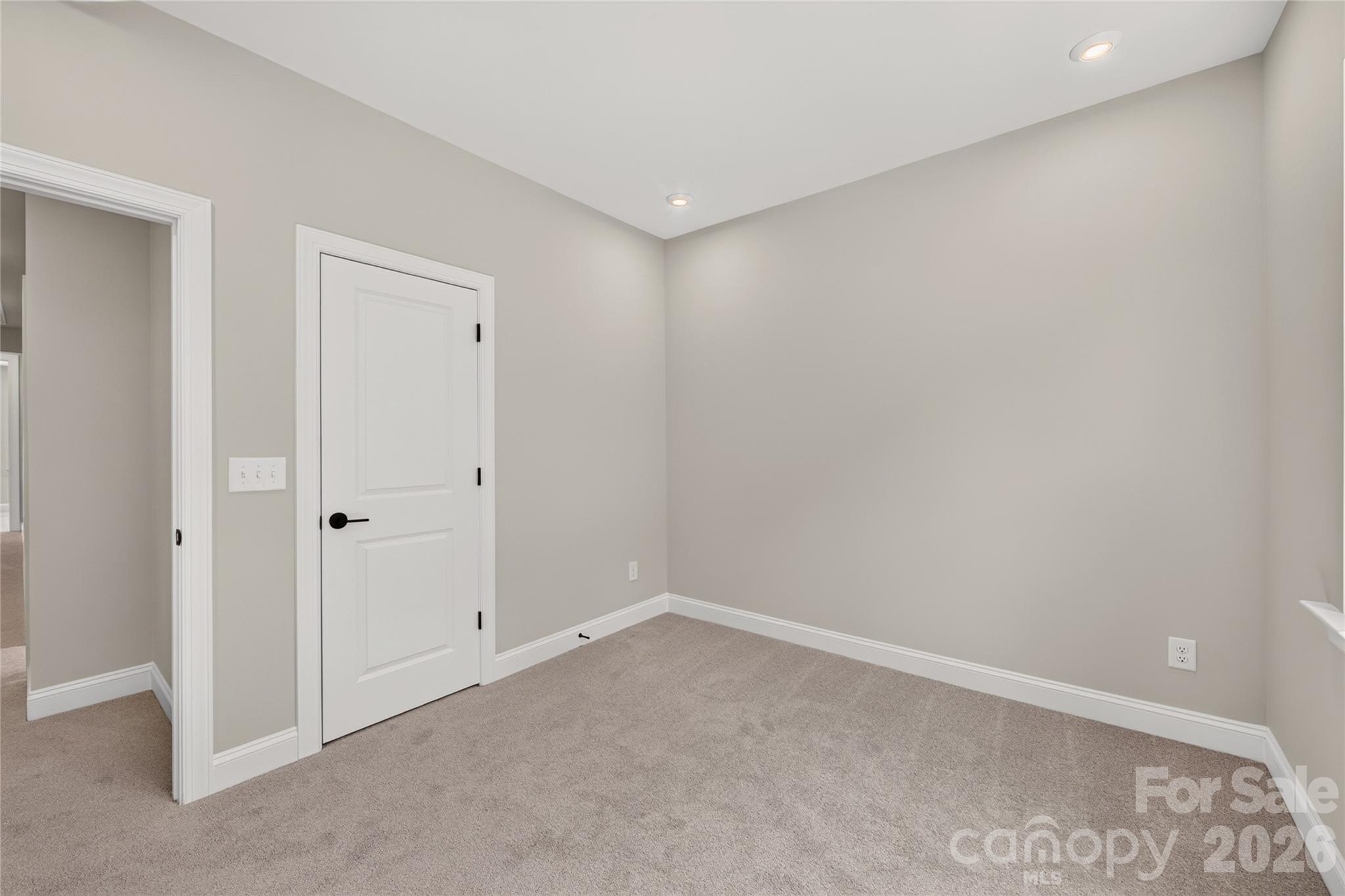 403 Old Town Village Road 15 Property Photo 32