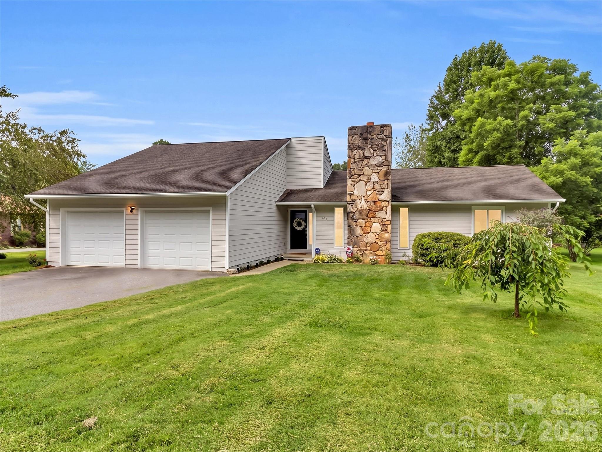 693 Monte Vista Road Property Photo 1