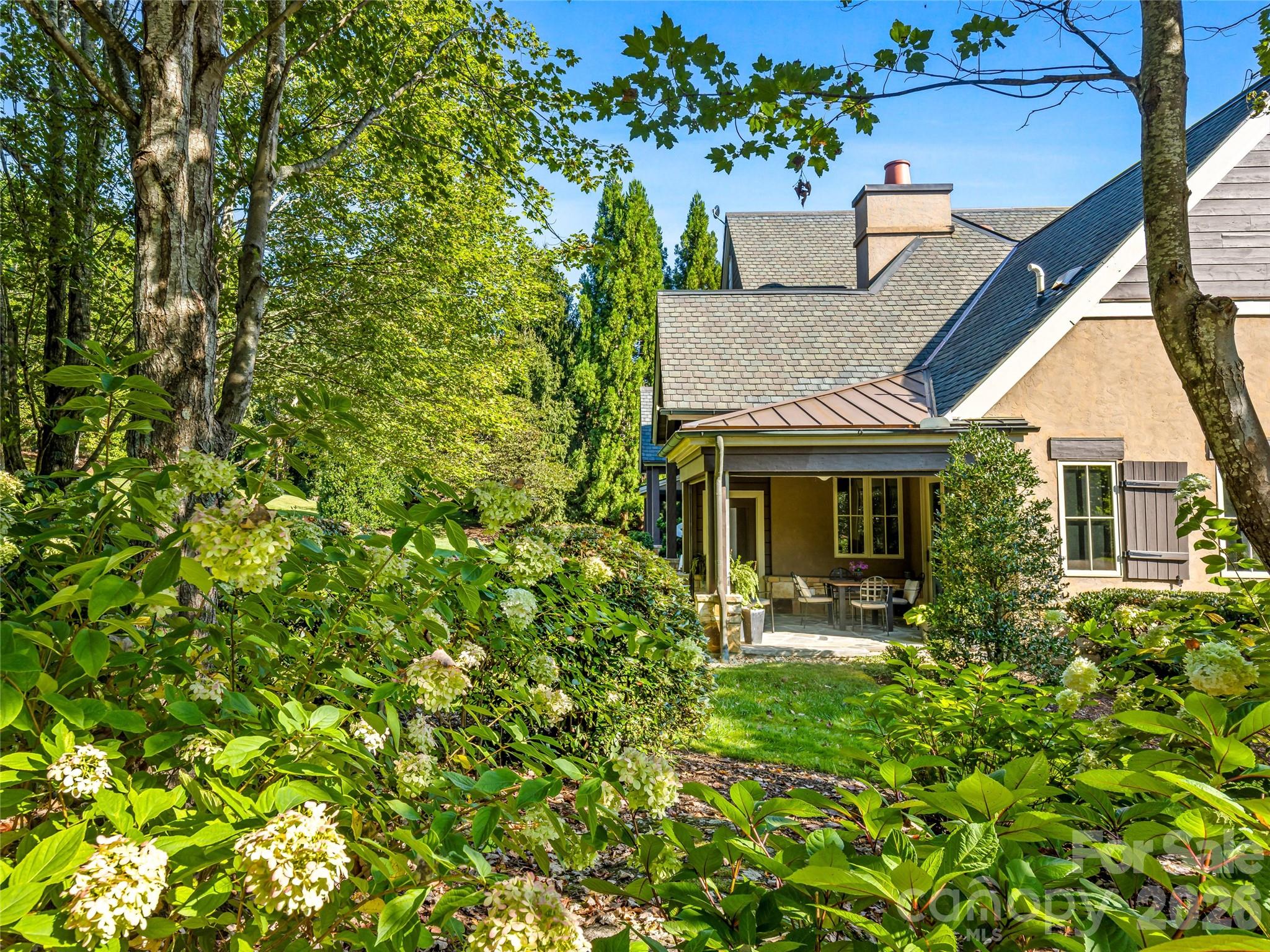 583 Walnut Valley Parkway Property Photo 14