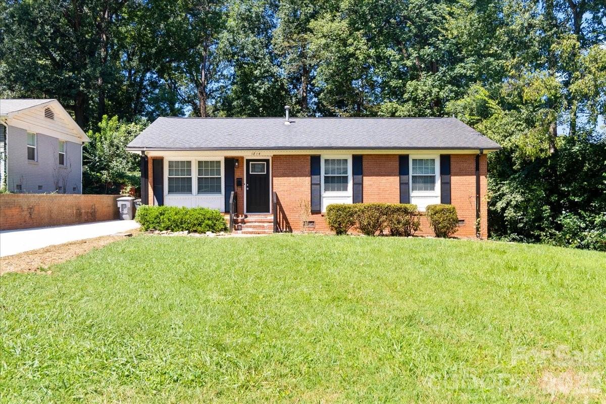 1814 Windham Place Property Photo 1