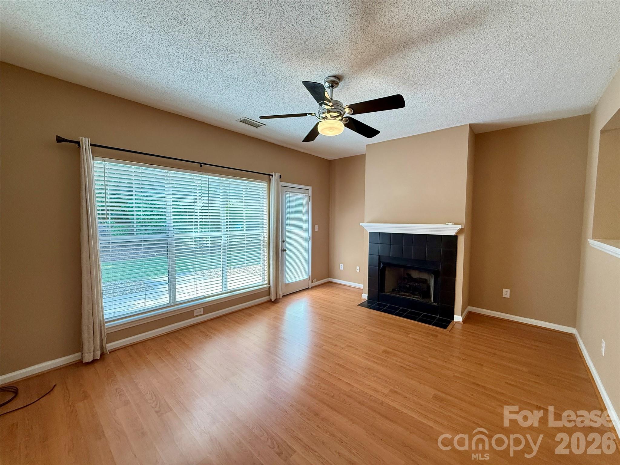 17428 Tuscany Lane Property Photo 11