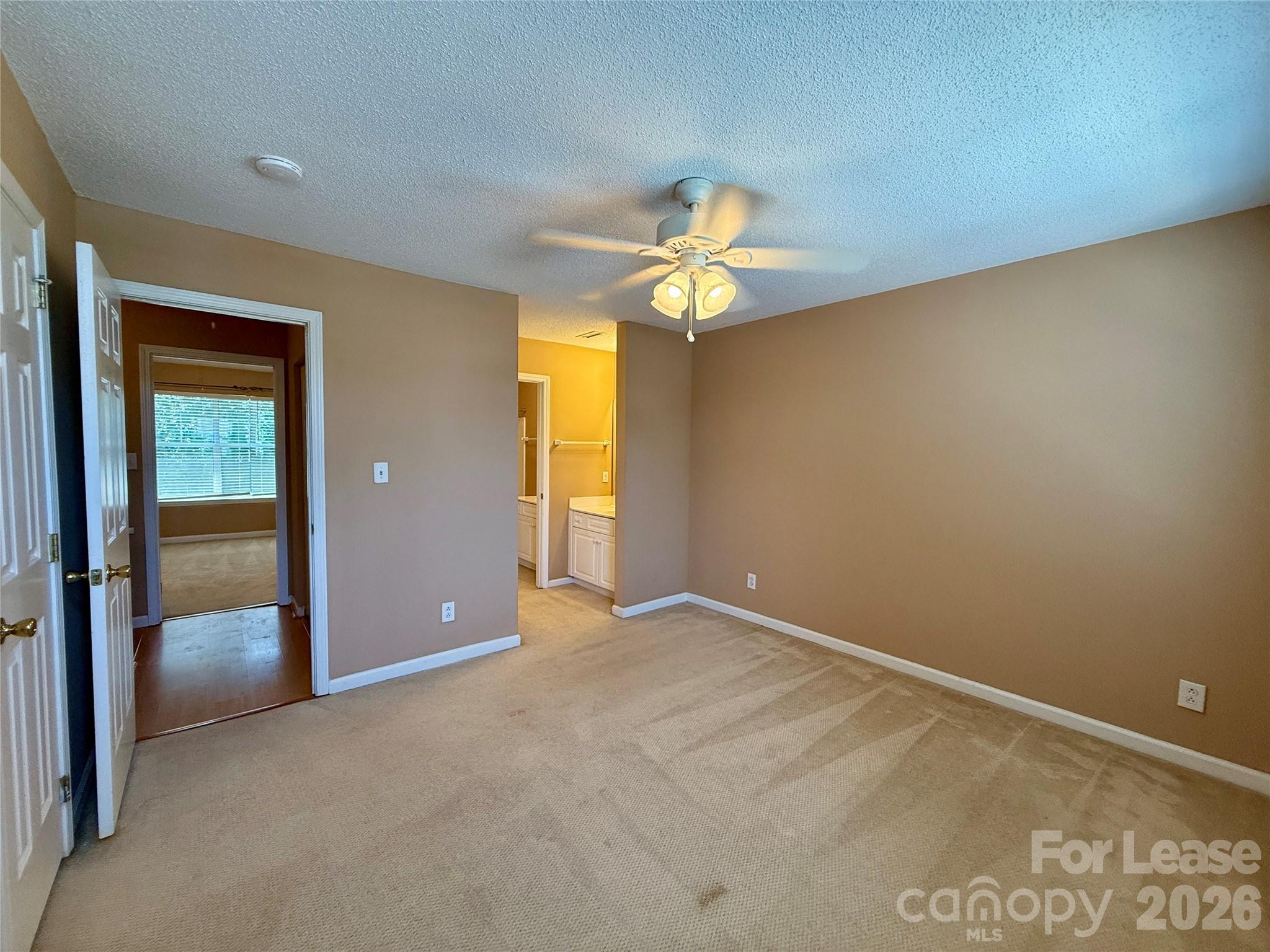 17428 Tuscany Lane Property Photo 19