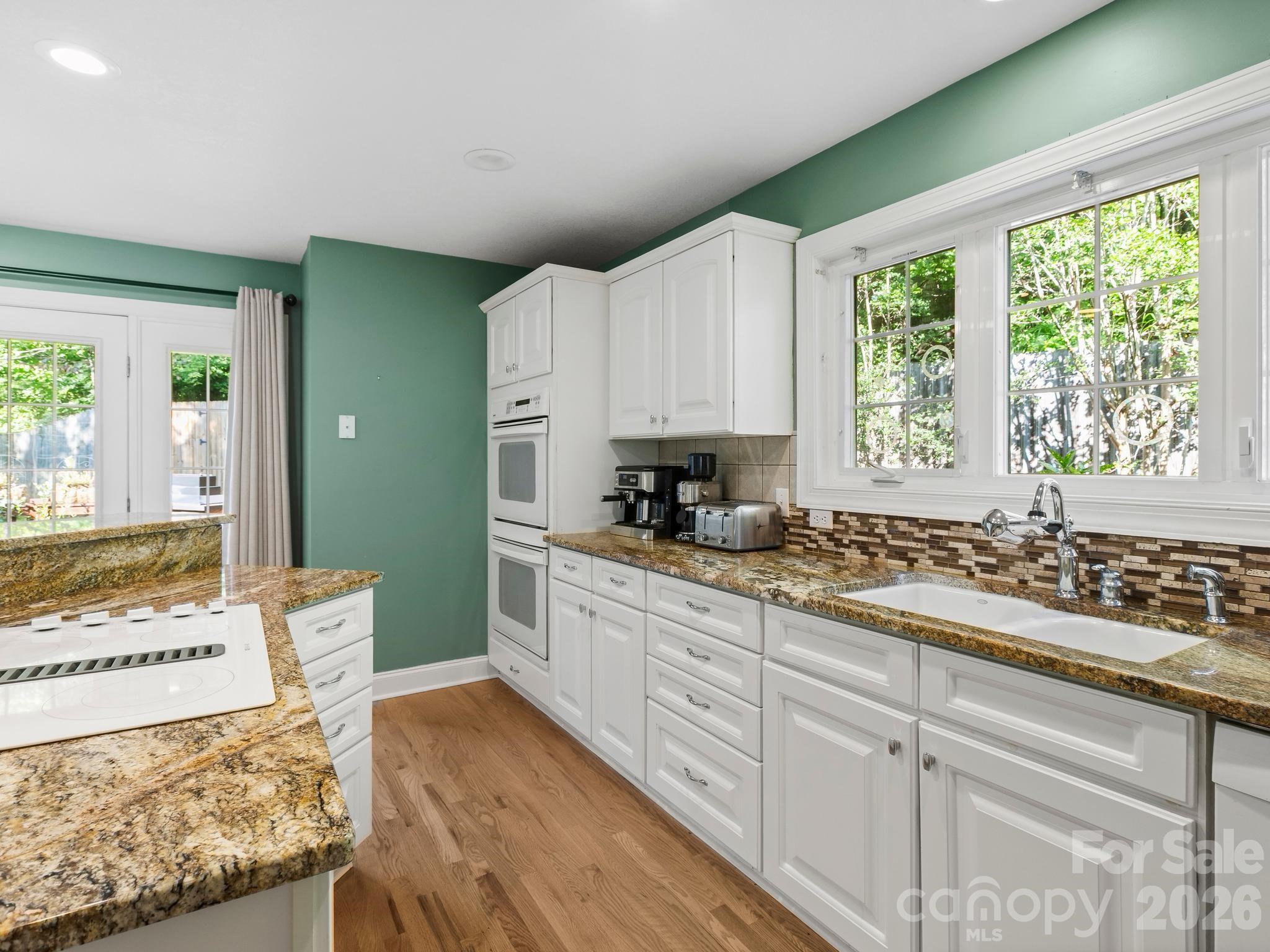 306 Golden Hawk Trail Property Photo 12