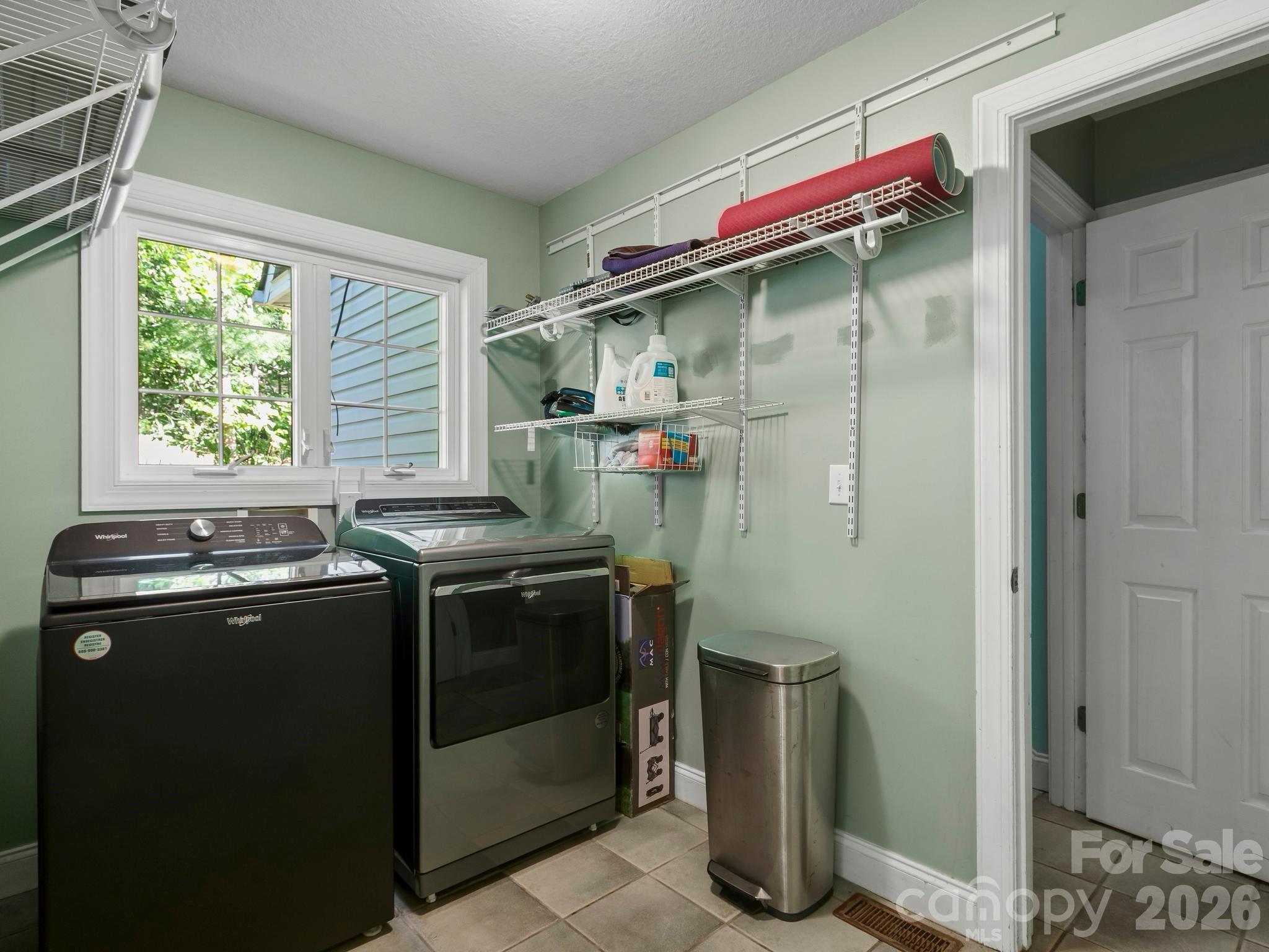 306 Golden Hawk Trail Property Photo 25