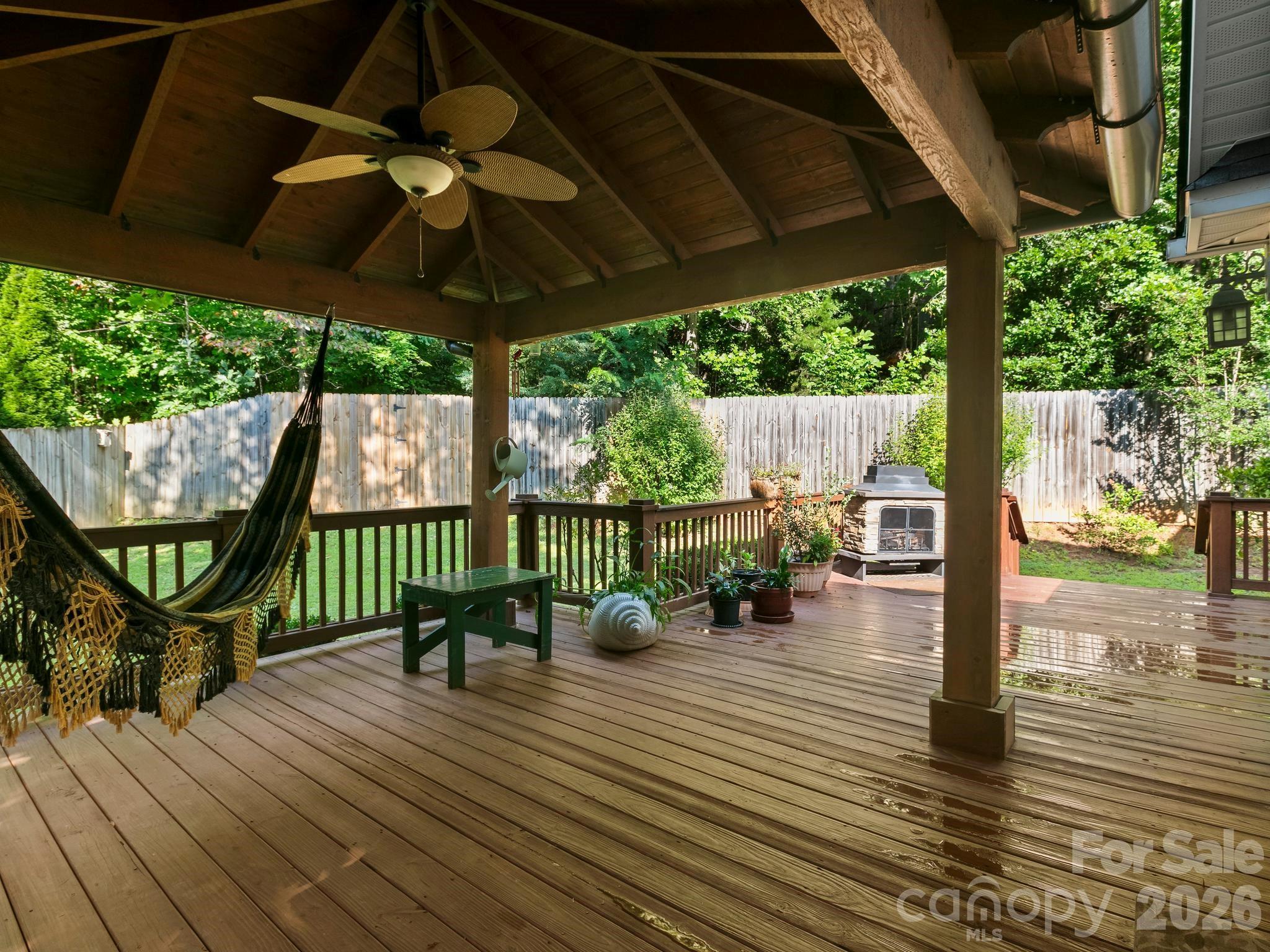 306 Golden Hawk Trail Property Photo 28