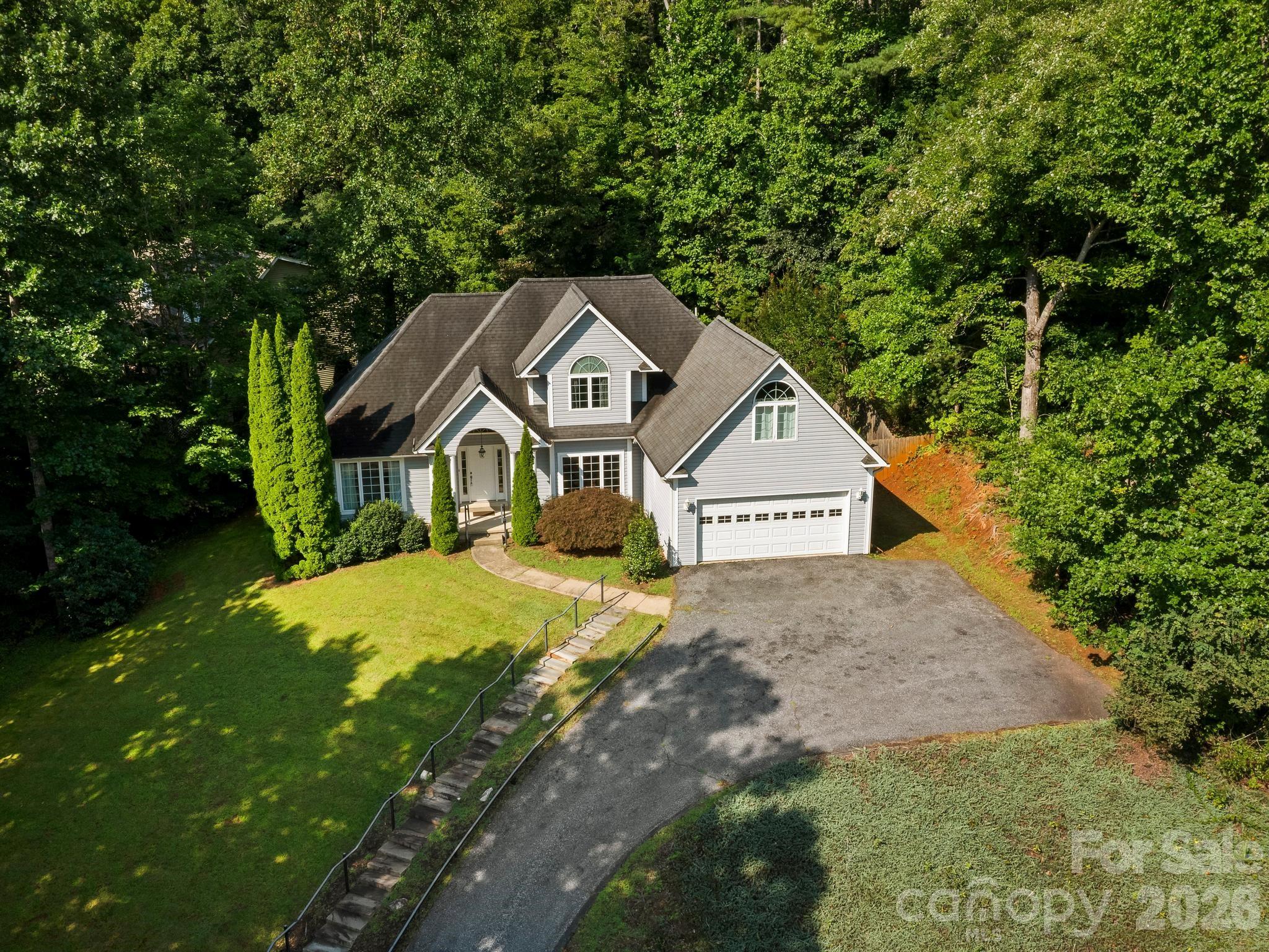 306 Golden Hawk Trail Property Photo 35