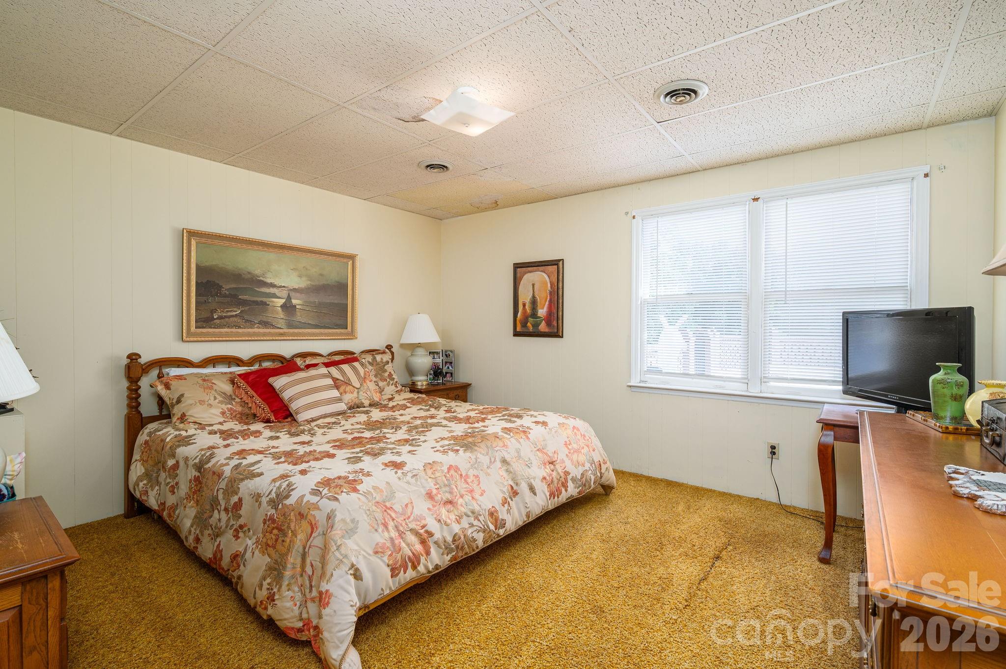 1000 Country Club Drive Property Photo 23