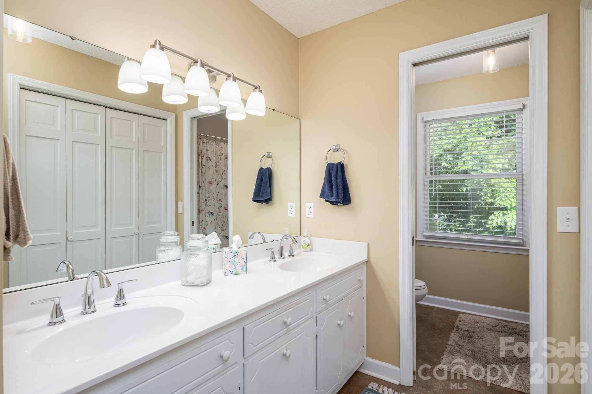 1000 Country Club Drive Property Photo 25