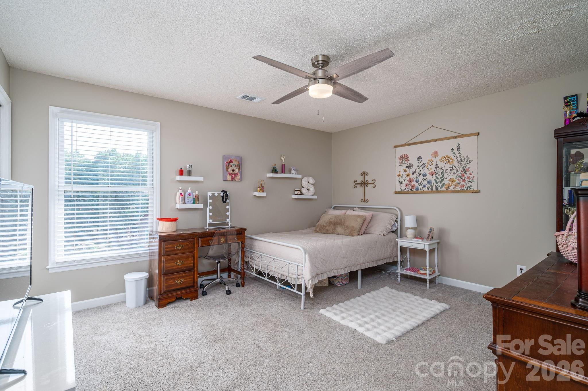 1000 Country Club Drive Property Photo 28