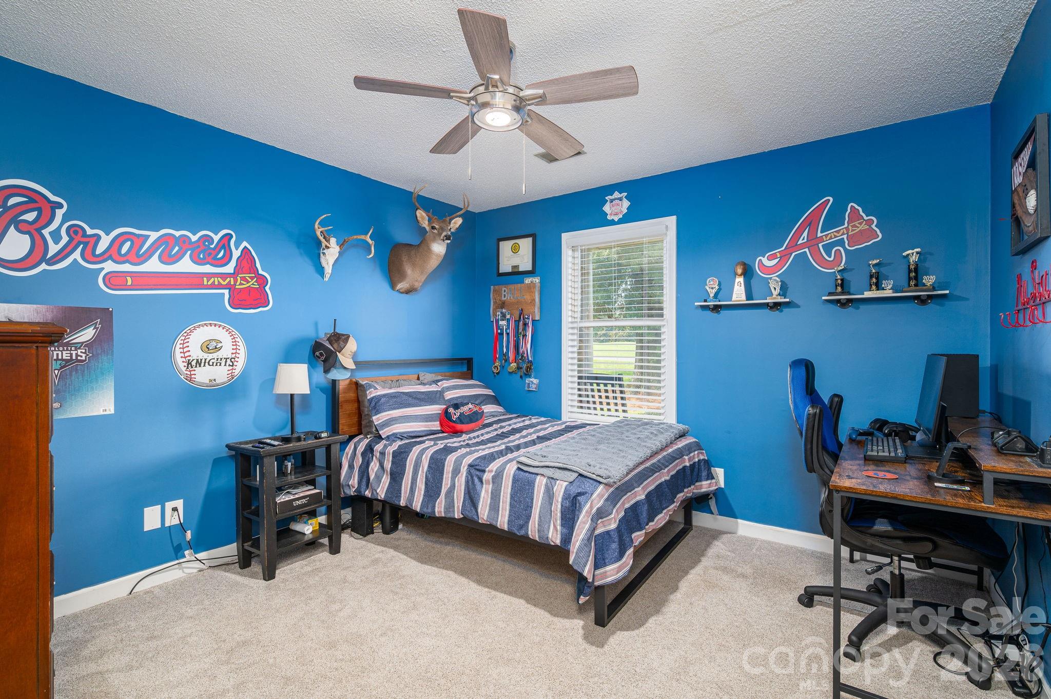 1000 Country Club Drive Property Photo 29