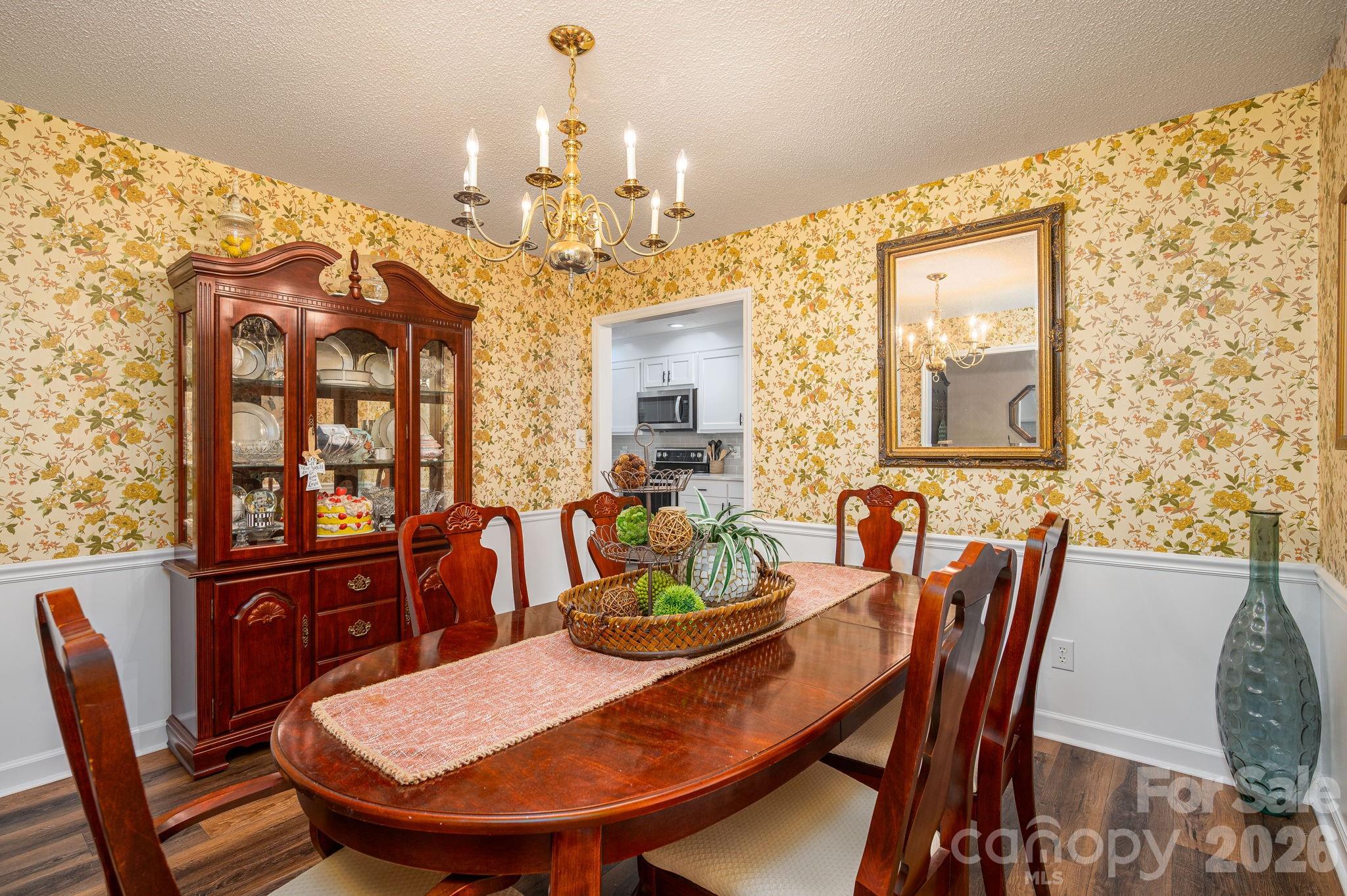 1000 Country Club Drive Property Photo 30