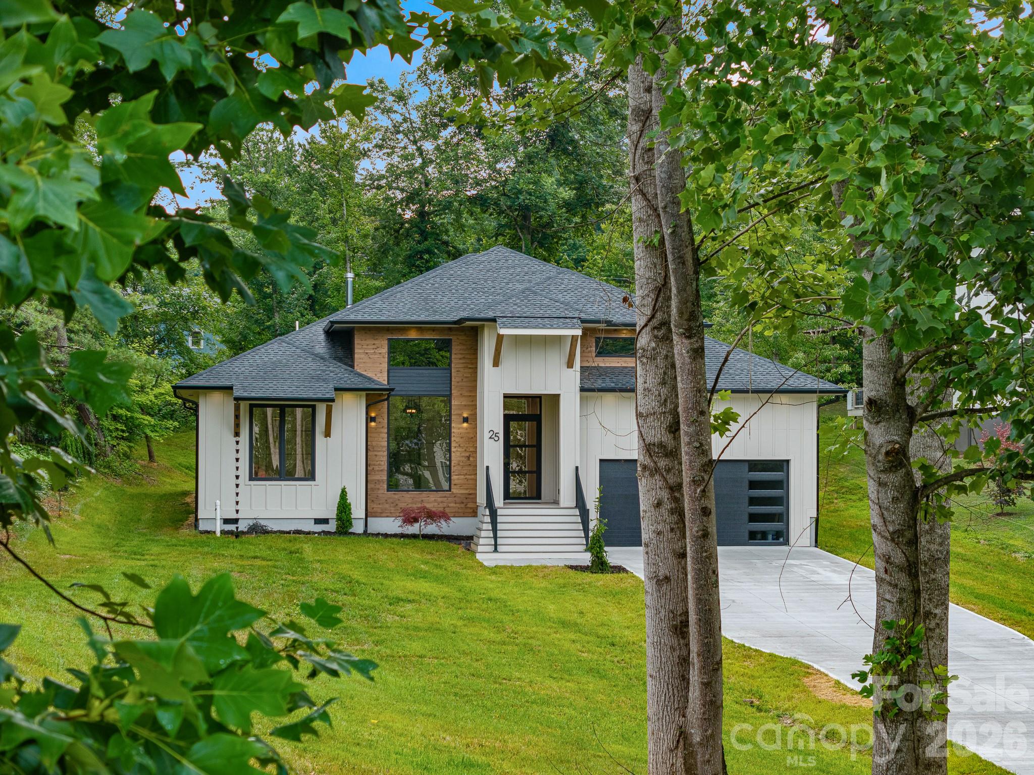 25 Copper Mill Court Property Photo 4