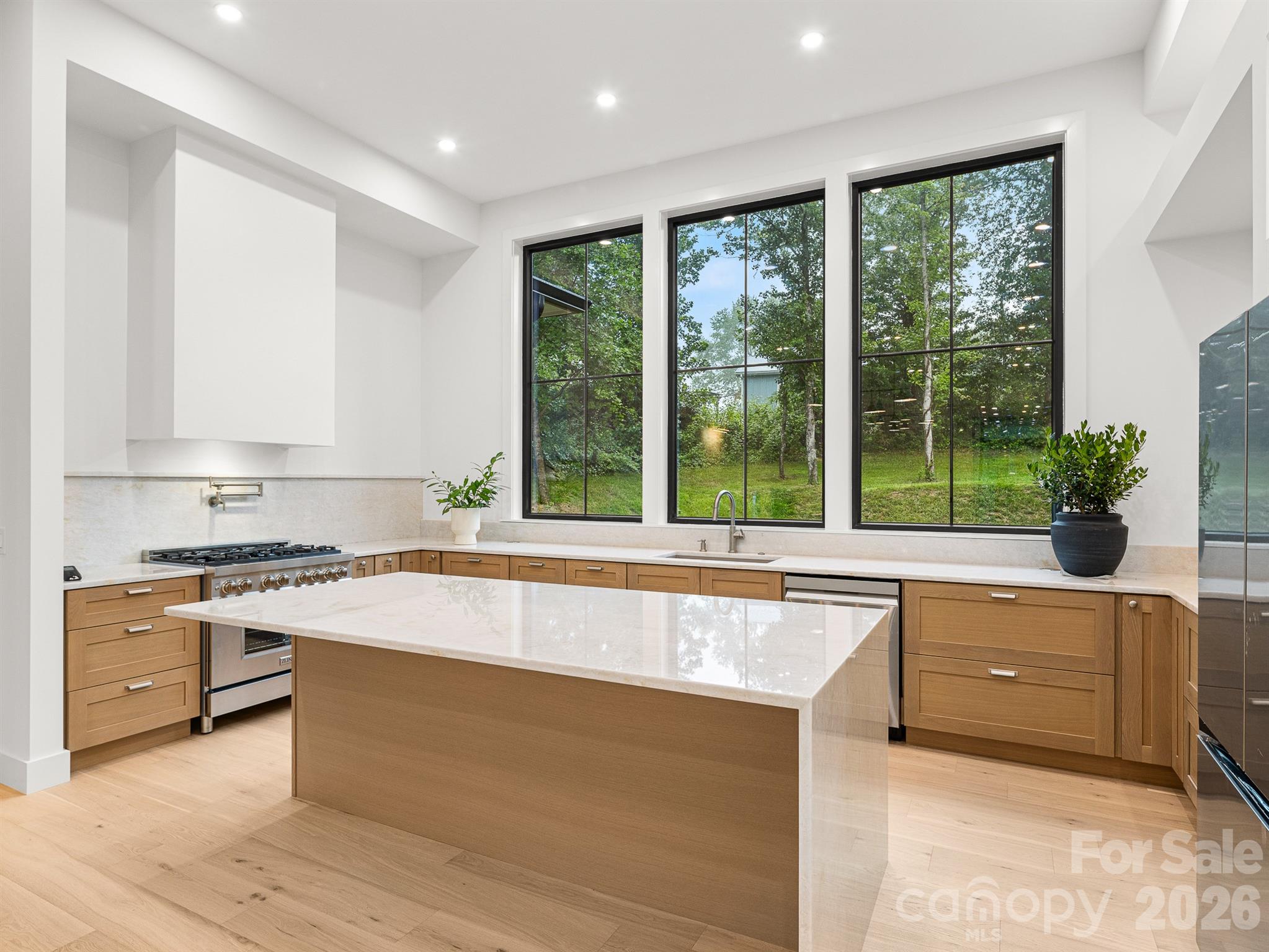 25 Copper Mill Court Property Photo 8