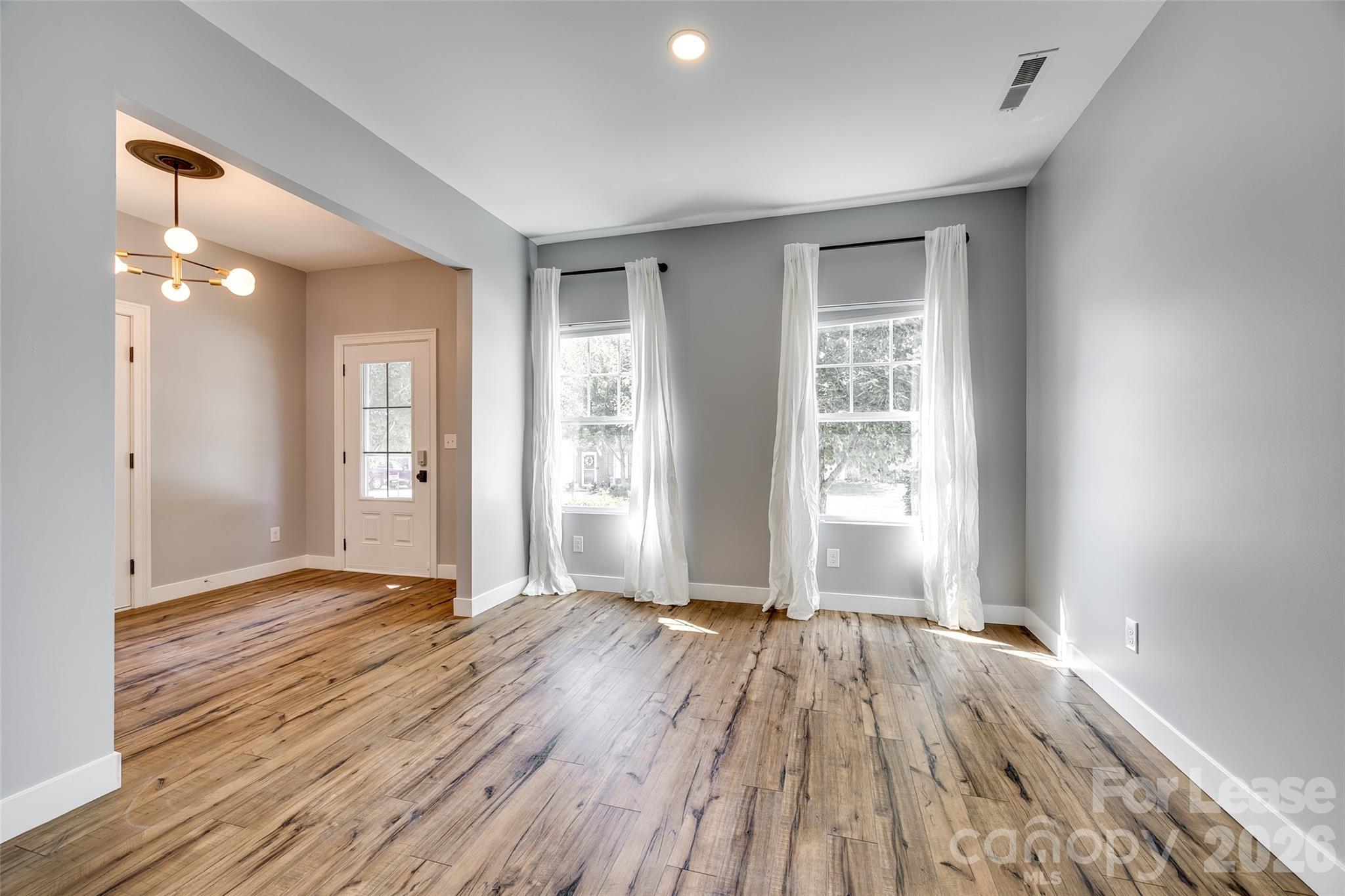 440 Battery Circle Property Photo 6