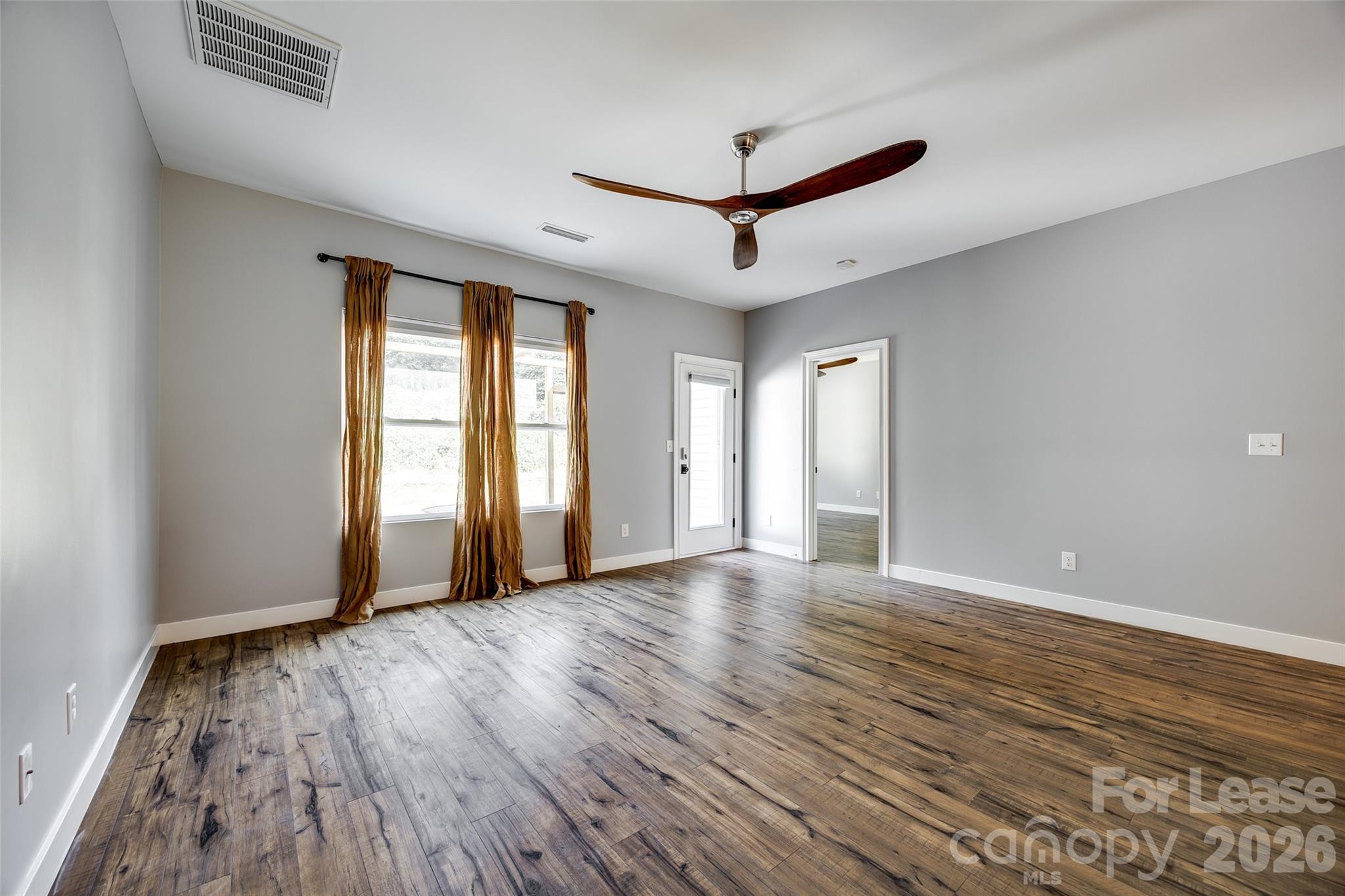 440 Battery Circle Property Photo 13