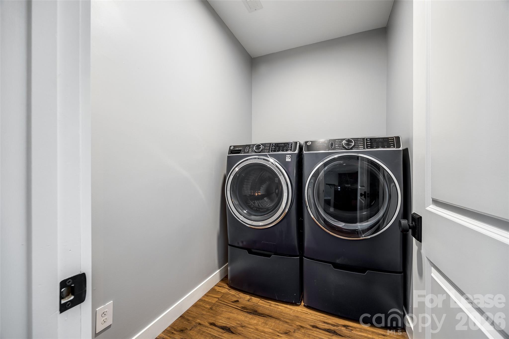440 Battery Circle Property Photo 15