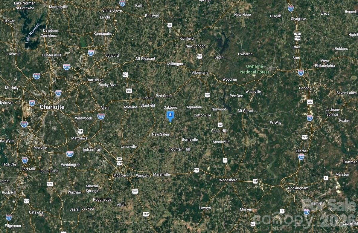 6000 River Run Drive Property Photo 4