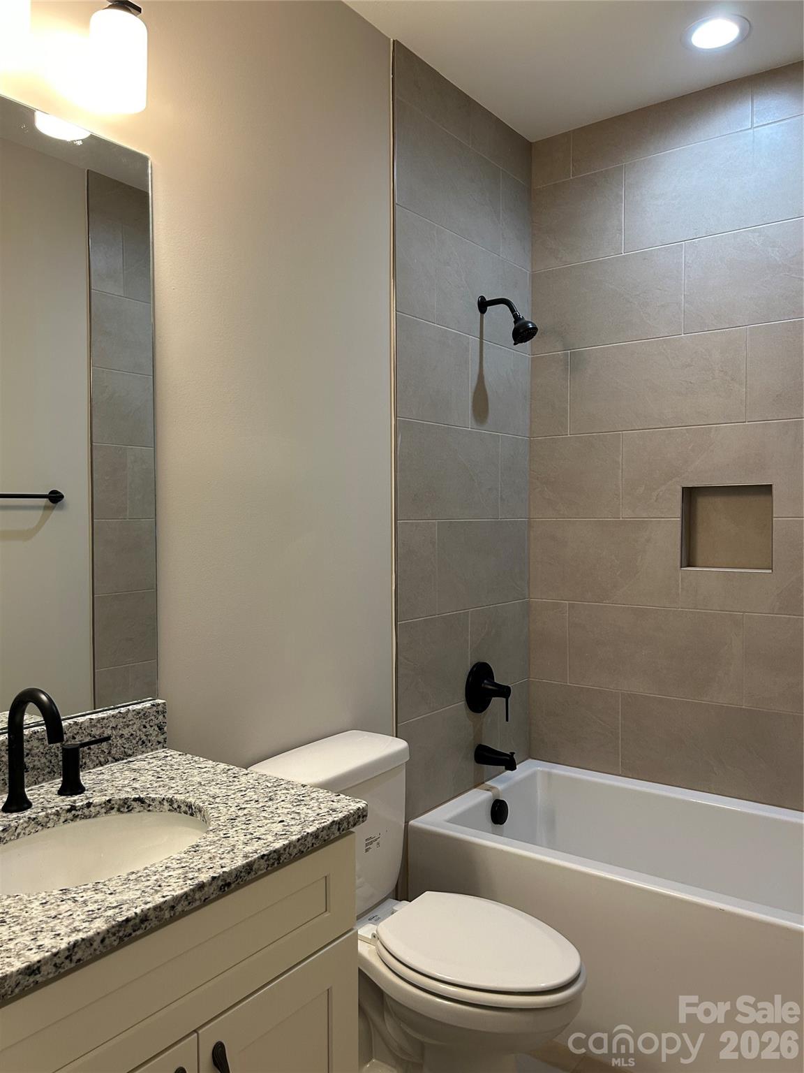 831-a Wynnshire Drive Property Photo 6