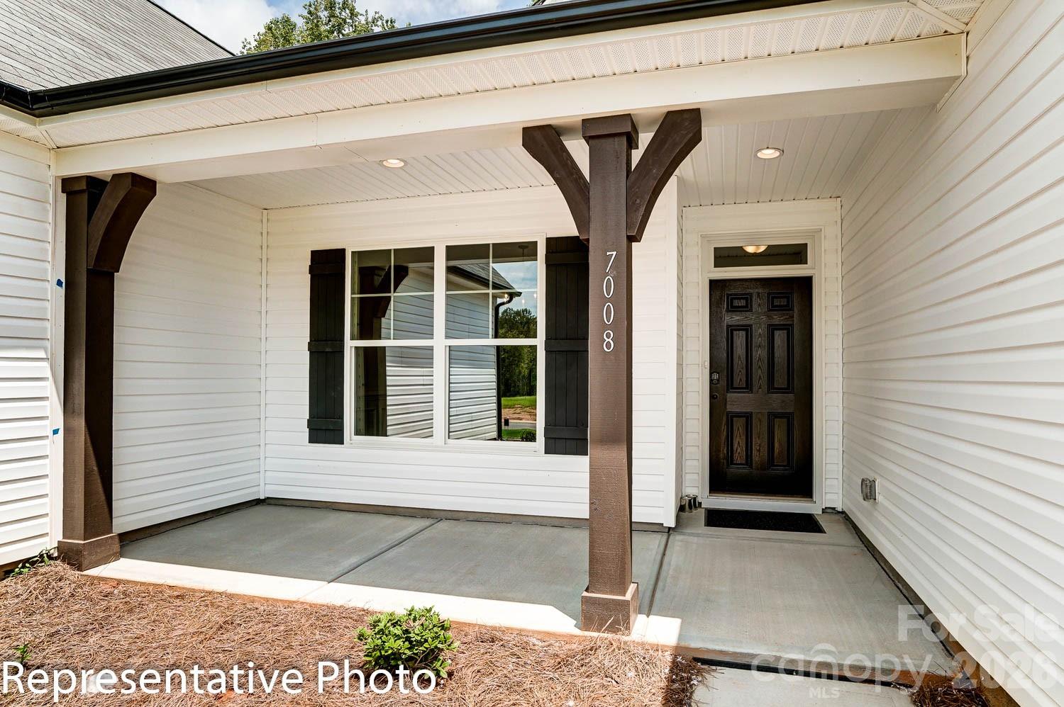 5219 Devonshire Road Property Photo 6