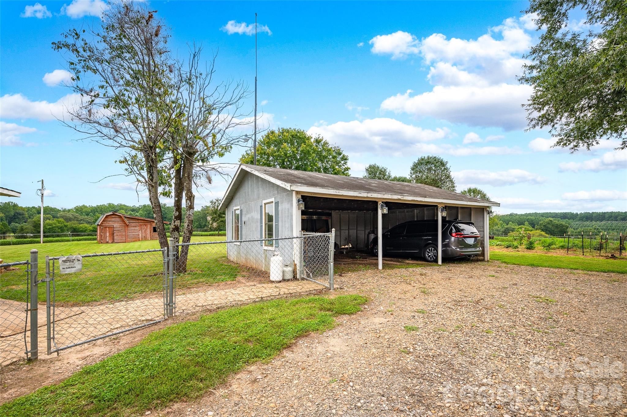 433 Mock Mill Road Property Photo 18