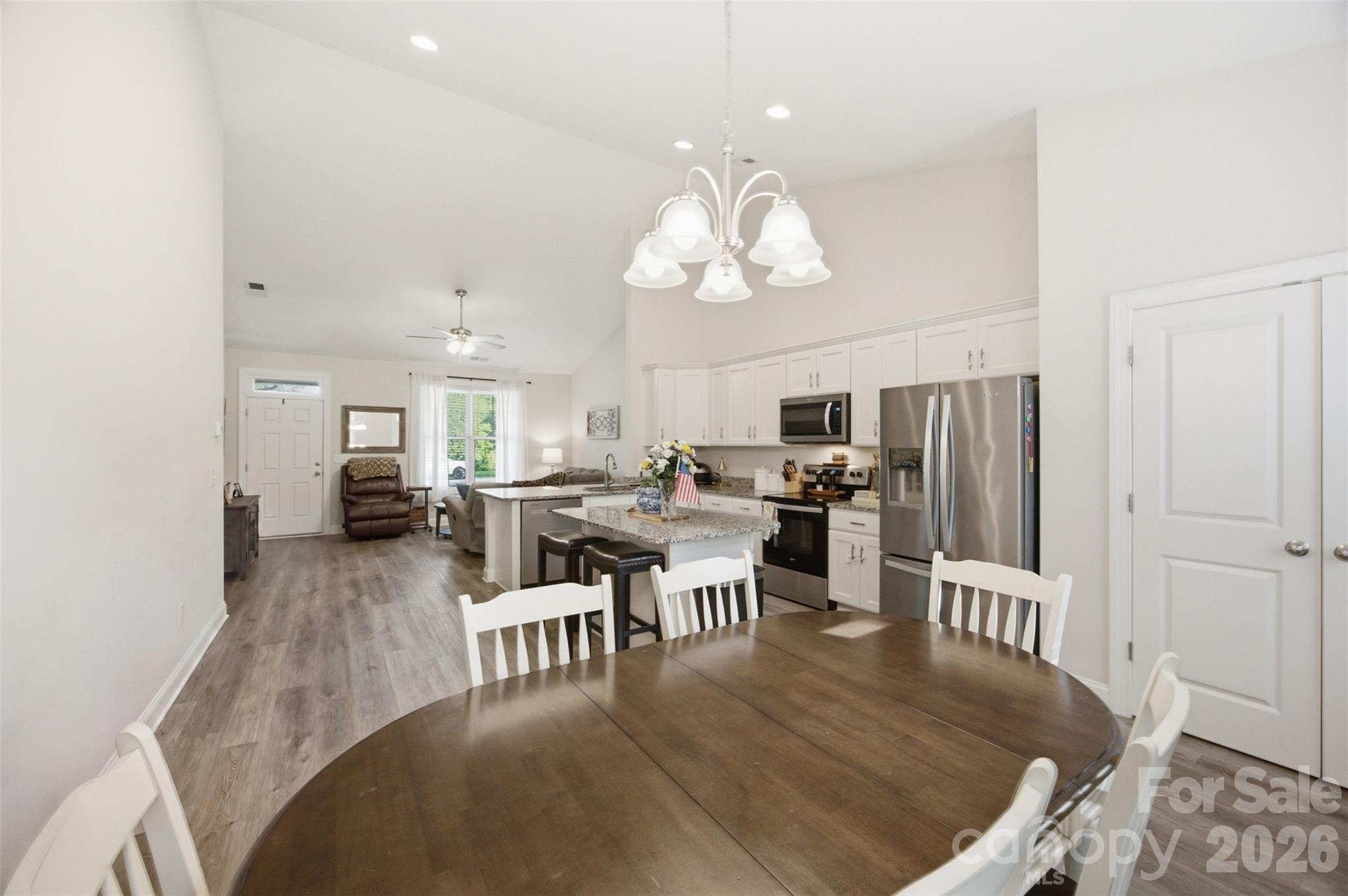 3177 Yosemite Drive Property Photo 11